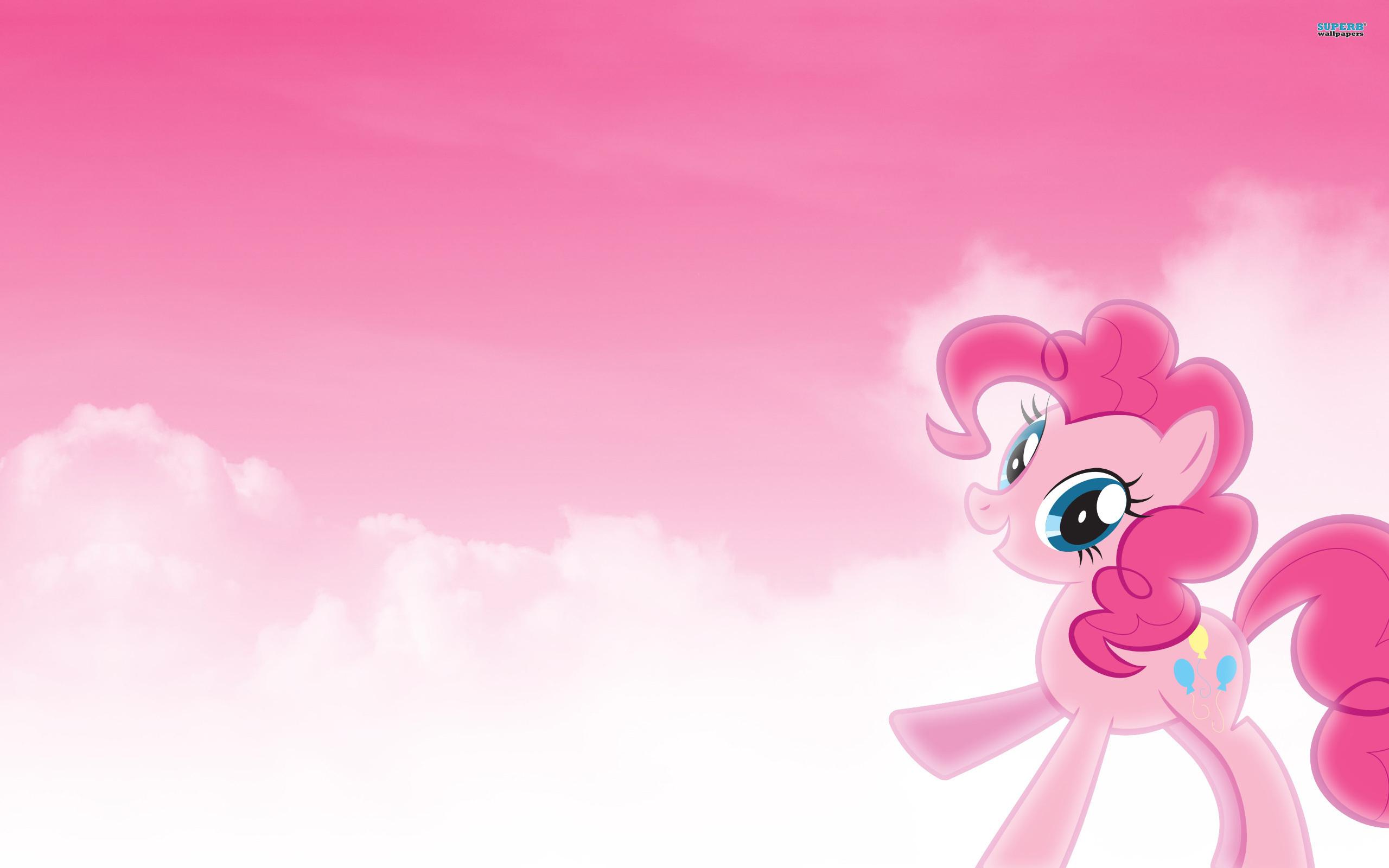 2560x1600 MLP Background Ponies Wallpaper