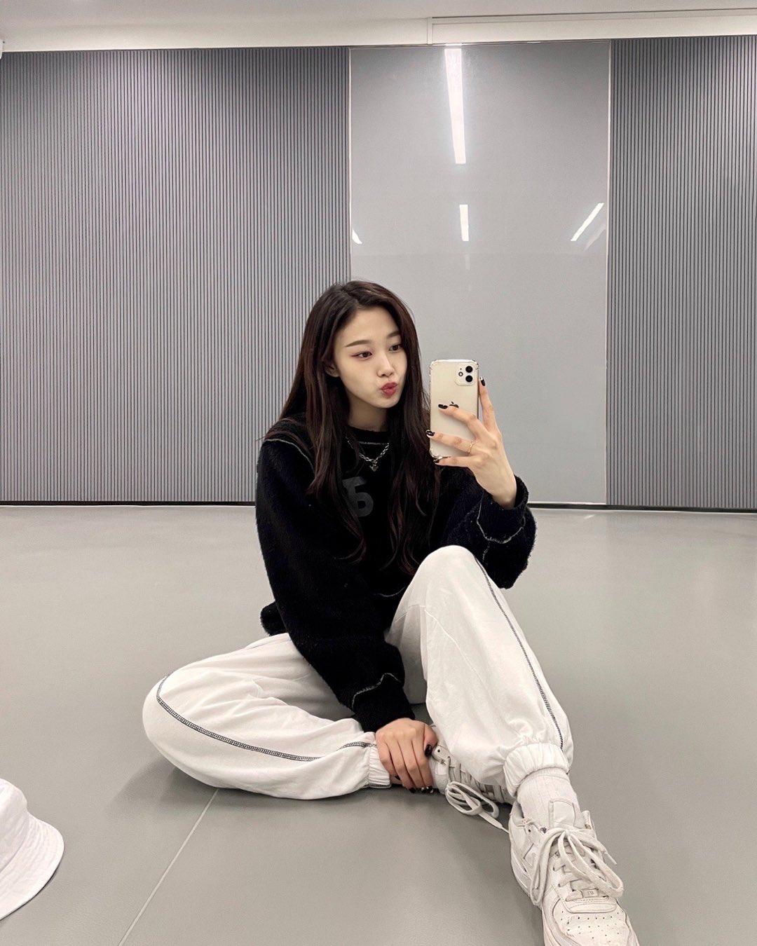 1080x1350 Giselle