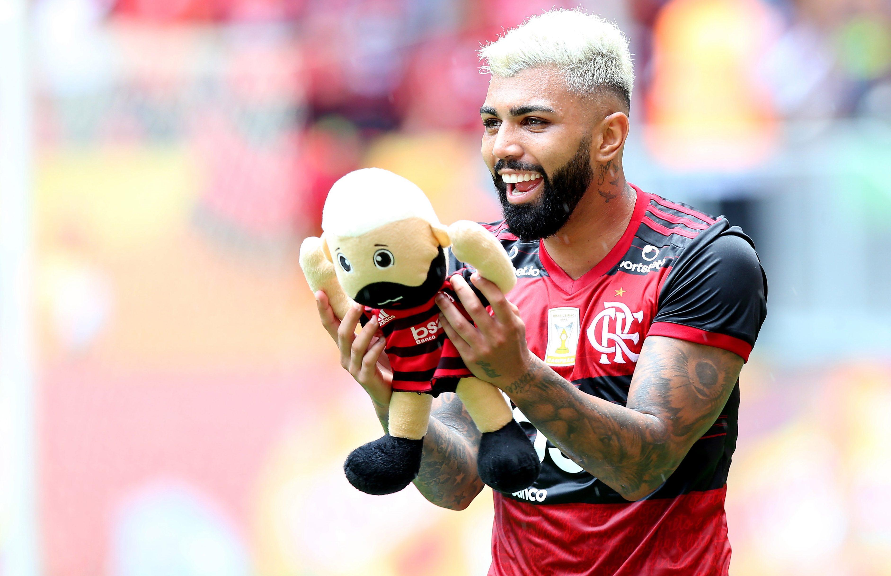 3765x2437 Brazil star Gabigol looks 20 years older after dying his beard GREY for Flamengo's South American Super Cup win