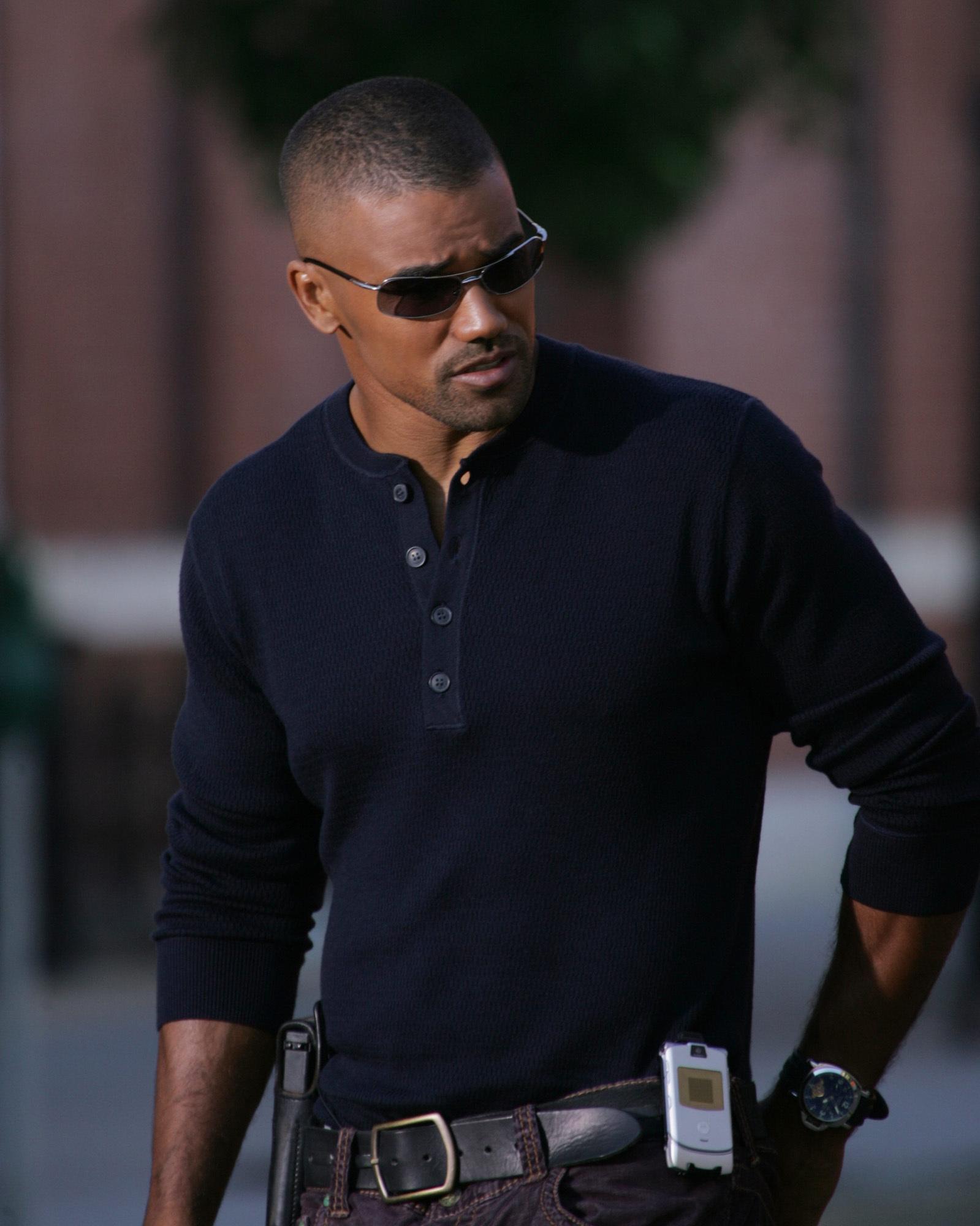 1599x2000 Wallpaper World Rare: Shemar Moore