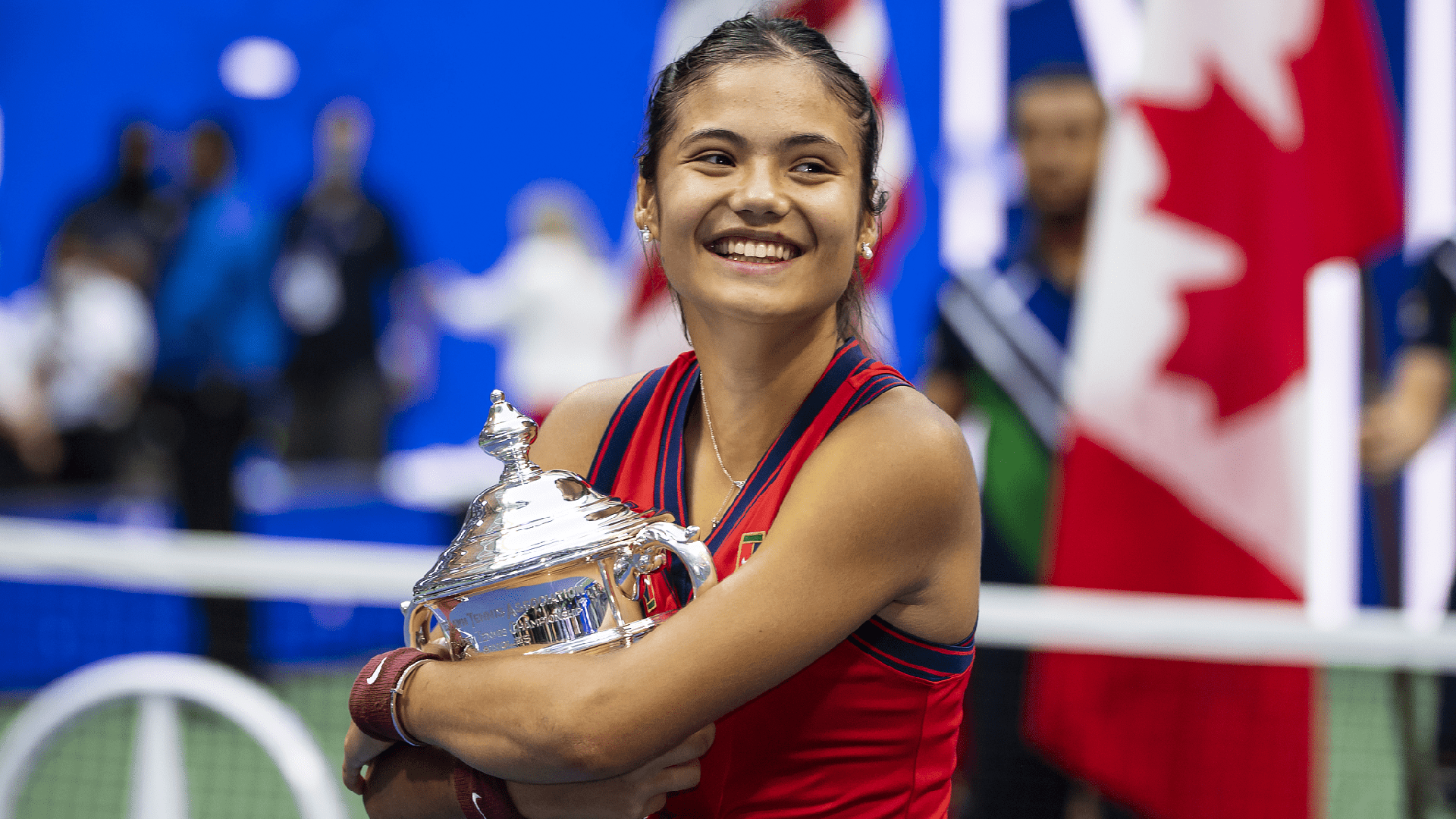 1920x1080 British teen Raducanu makes tennis history with maiden U.S. Open title