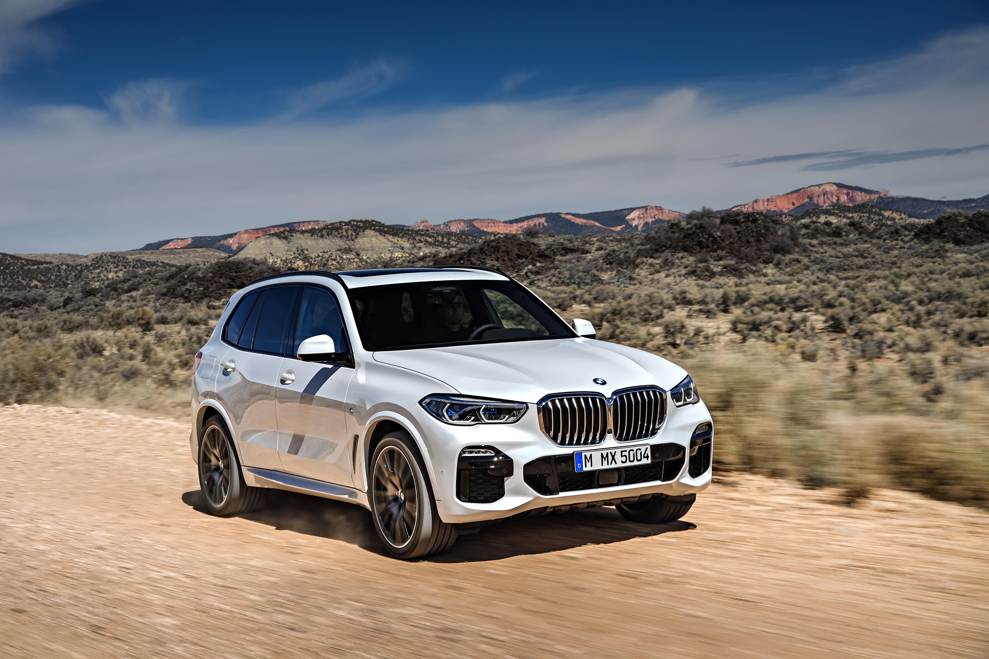 4096x2731 Bmw Bmw X5 Car Luxury Car Suv Vehicle White Car Wallpaper:4096x2731