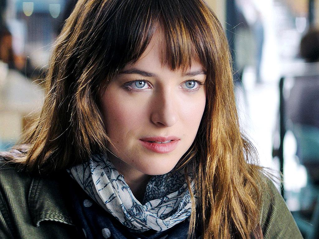 1024x768 Fifty Shades of Grey: 50 Questions