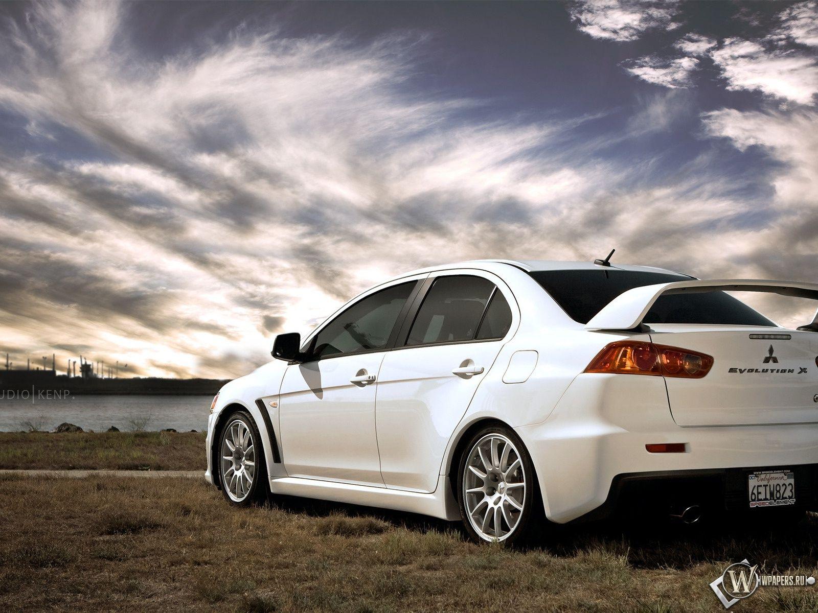 1600x1200 Lancer Evo 10 Wallpaper