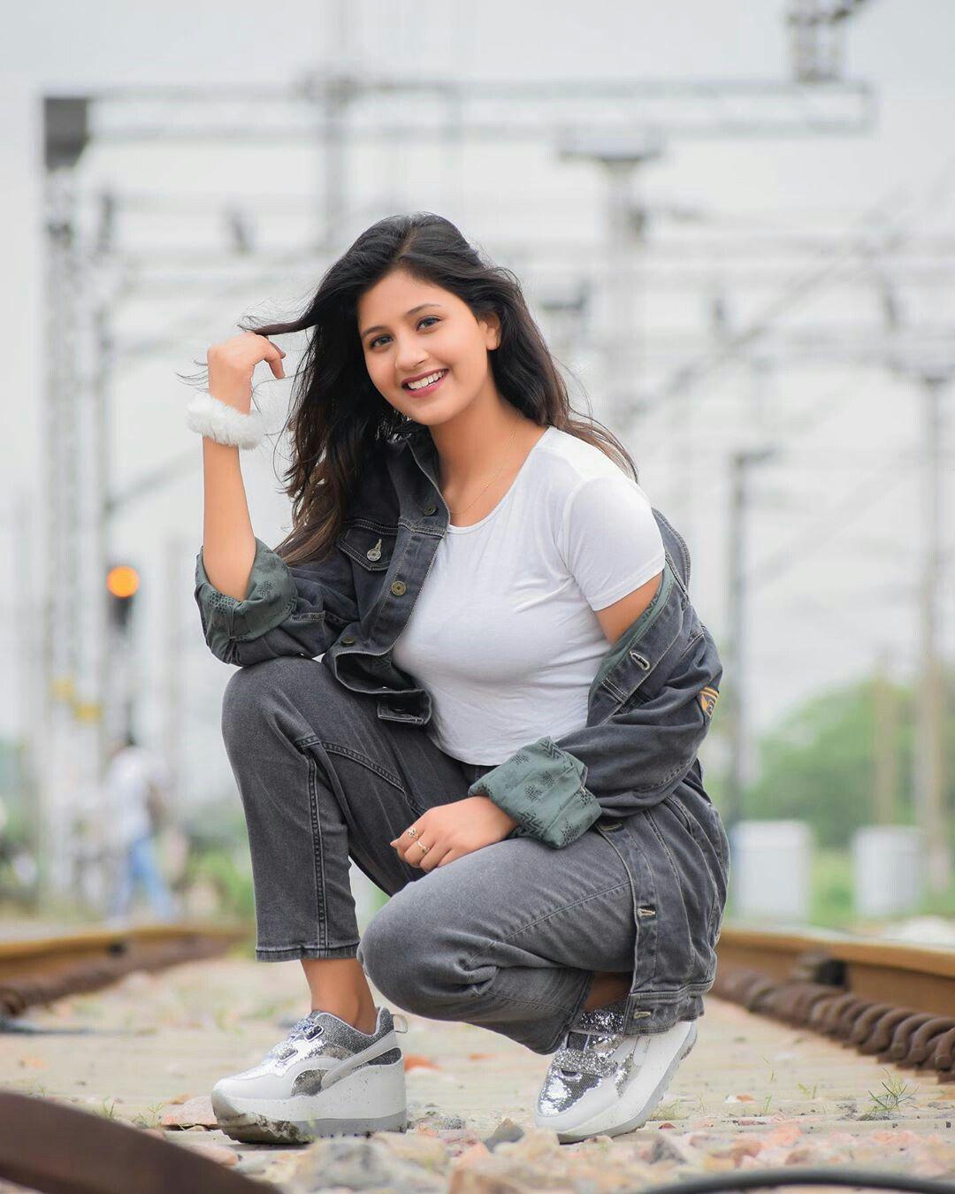 1080x1350 Anjali arora. Celebrity photography, Actresses, Actress anushka