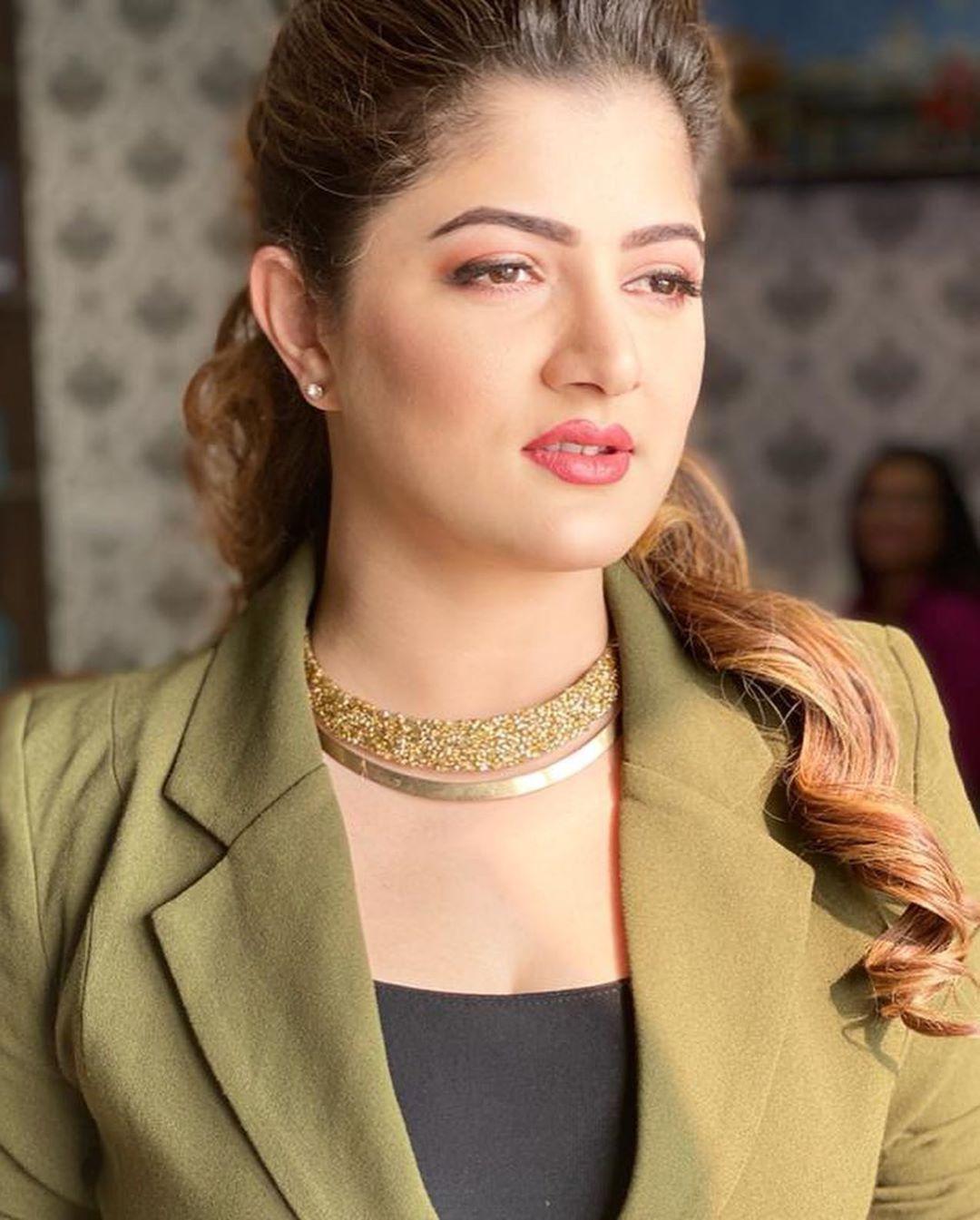 1080x1345 Srabanti Chatterjee