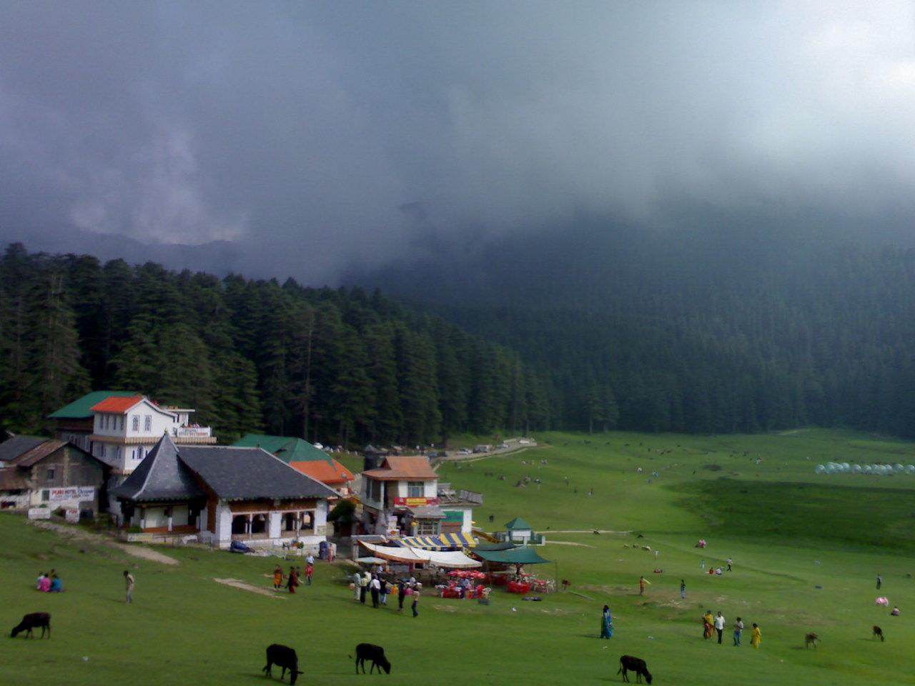 1280x960 Dharamshala Dalhousie Tour Package
