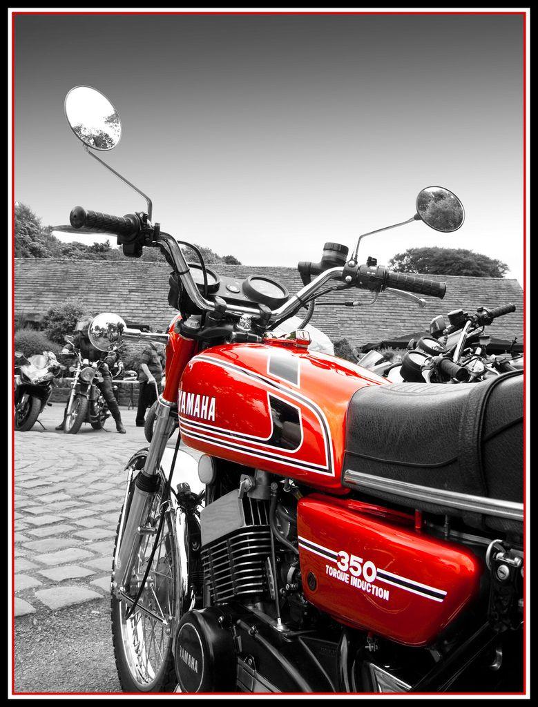 779x1024 Yamaha