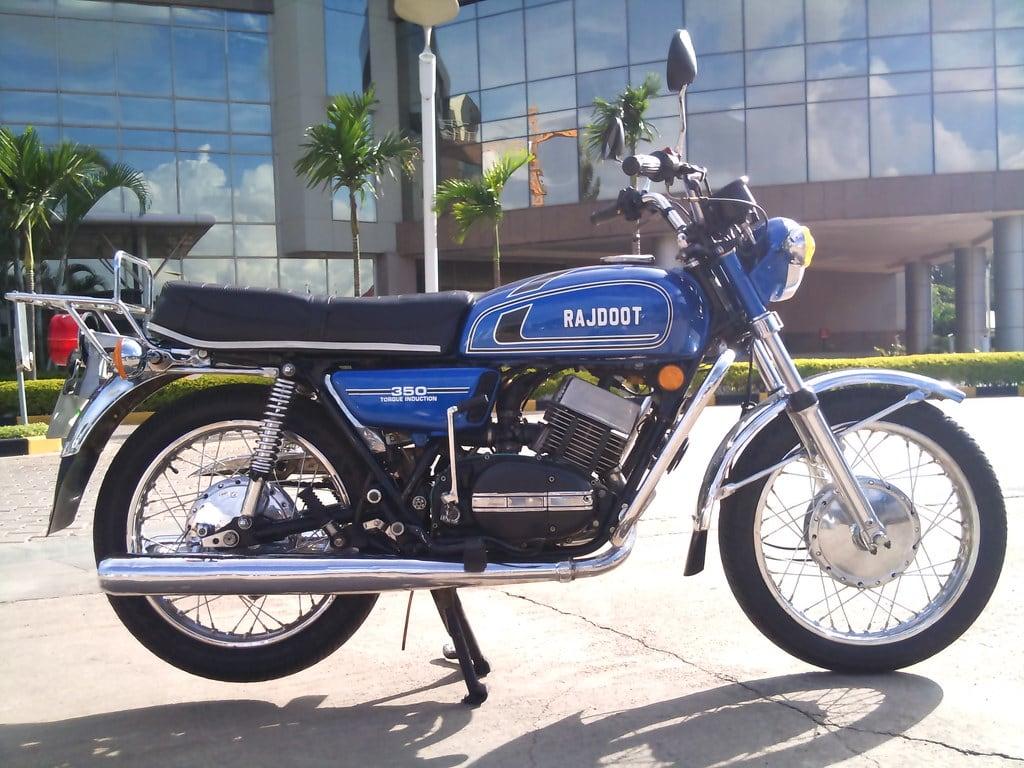 1024x768 Yamaha RD 350 Rajdoot 350