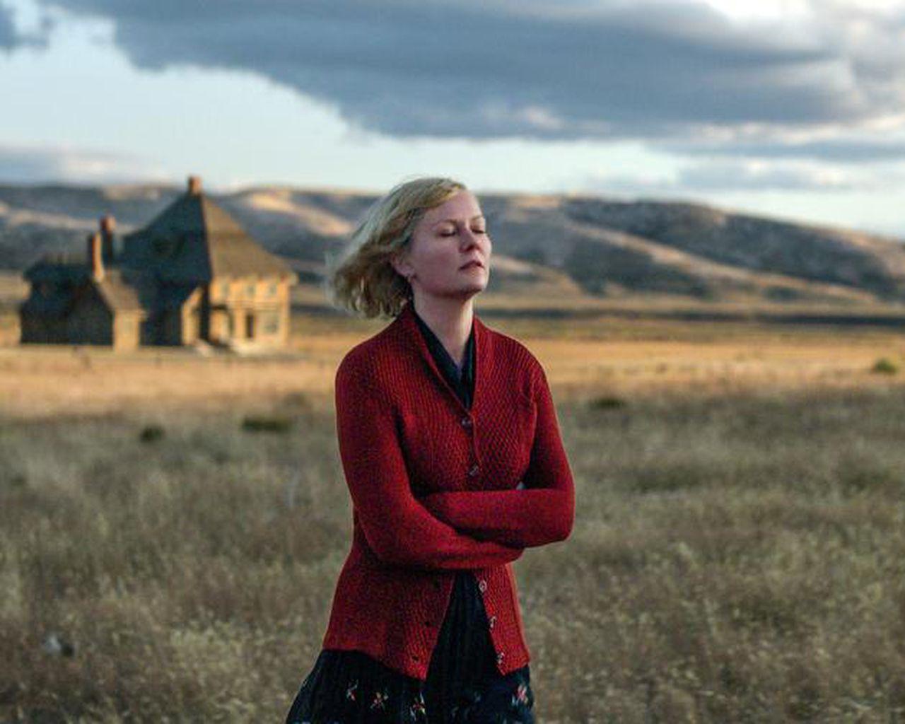 1280x1024 Thanks to Jane Campion, Benedict Cumberbatch and a superb supporting cast, 'The Power of the Dog' is one of the best films of 2021