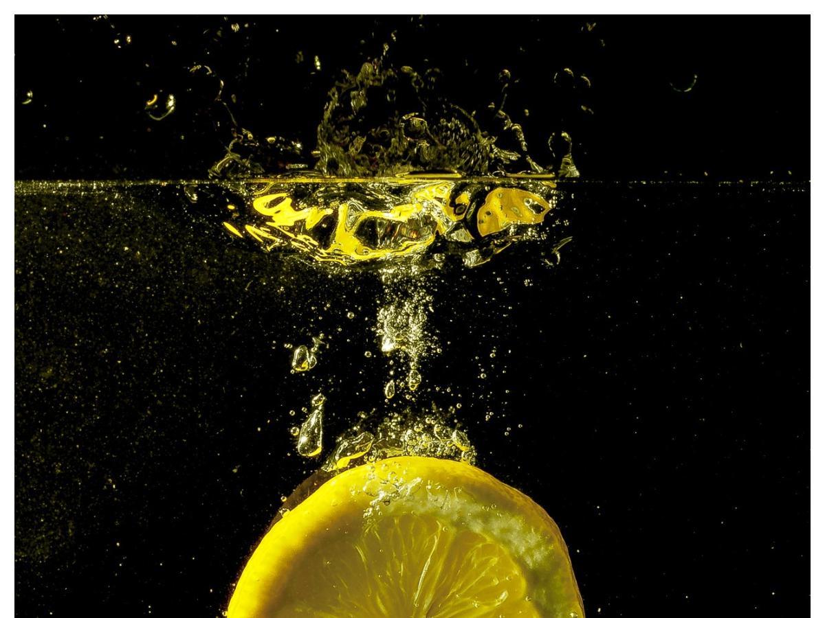 1200x900 Ways you can include lemon juice in your diet for weight loss