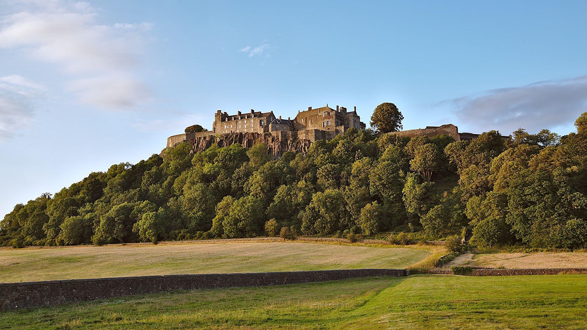 2048x1152 Picture Scotland Sterling castle Nature Castles Forests 2048x1152