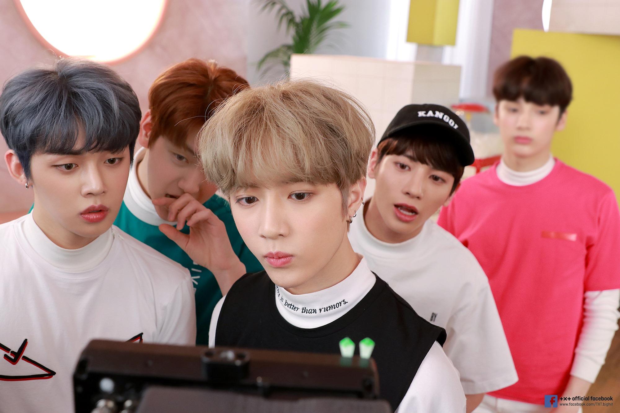 2000x1333 TOMORROW X TOGETHER 'Cat&Dog' MV Sketch