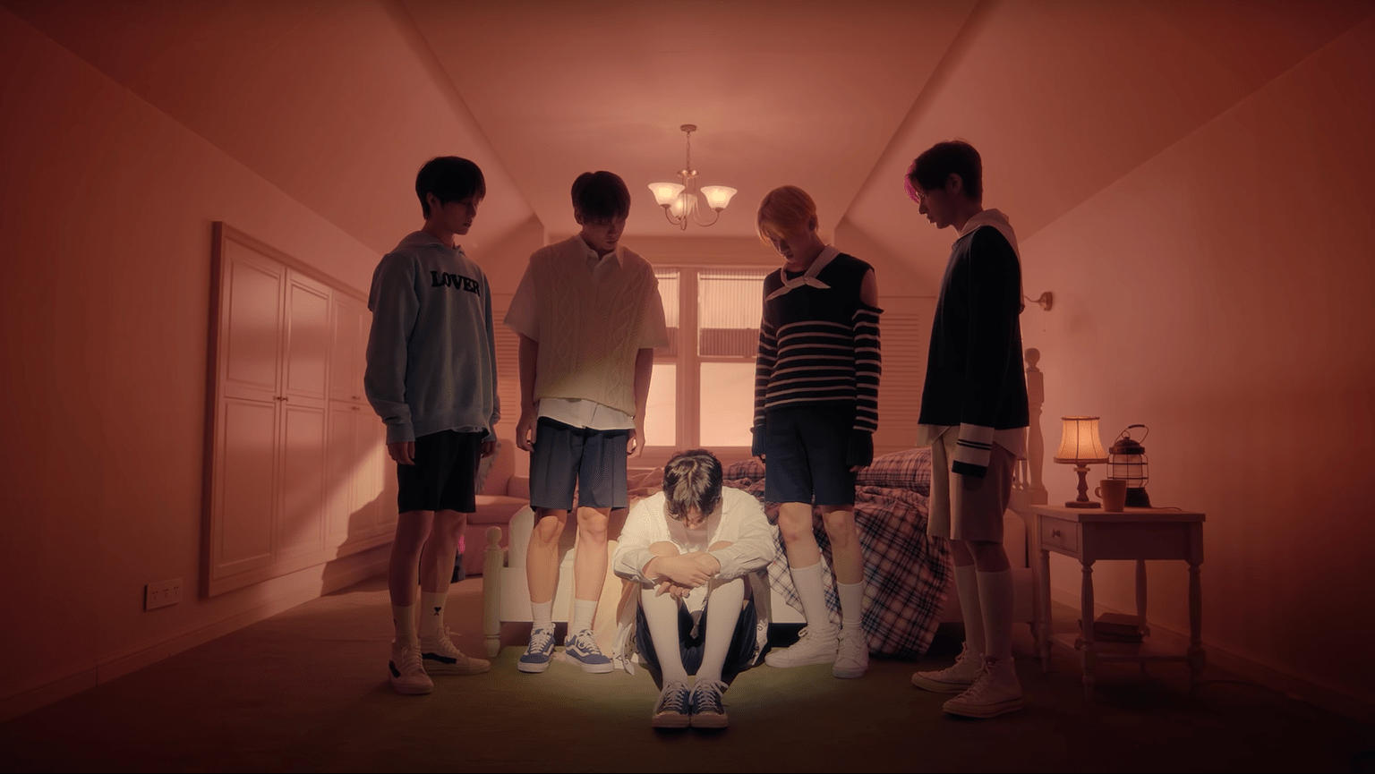1536x865 TXT // Tomorrow x Together // 투모로우바이투게더 - 세계가 불타버린 밤, 우린. (Can't You See Me) MV Desktop Wallpaper Background