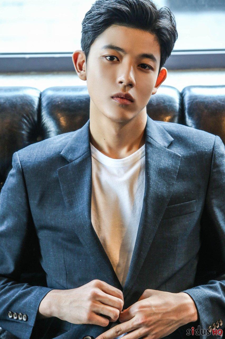 853x1280 Netflix Announces Cast Members Of All Of Us Are Dead Including Yoon Chan Young, Park Ji Hoo & Jo Yi Hyun