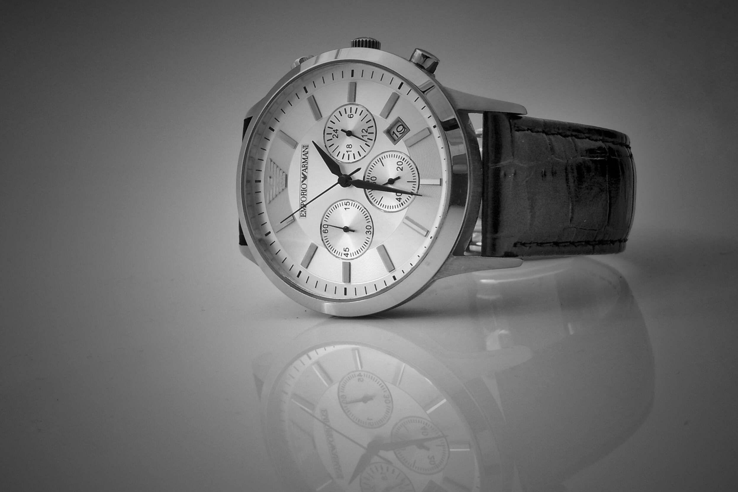 2494x1663 analog watch, black and white, reflection, time, watch, wristwatch