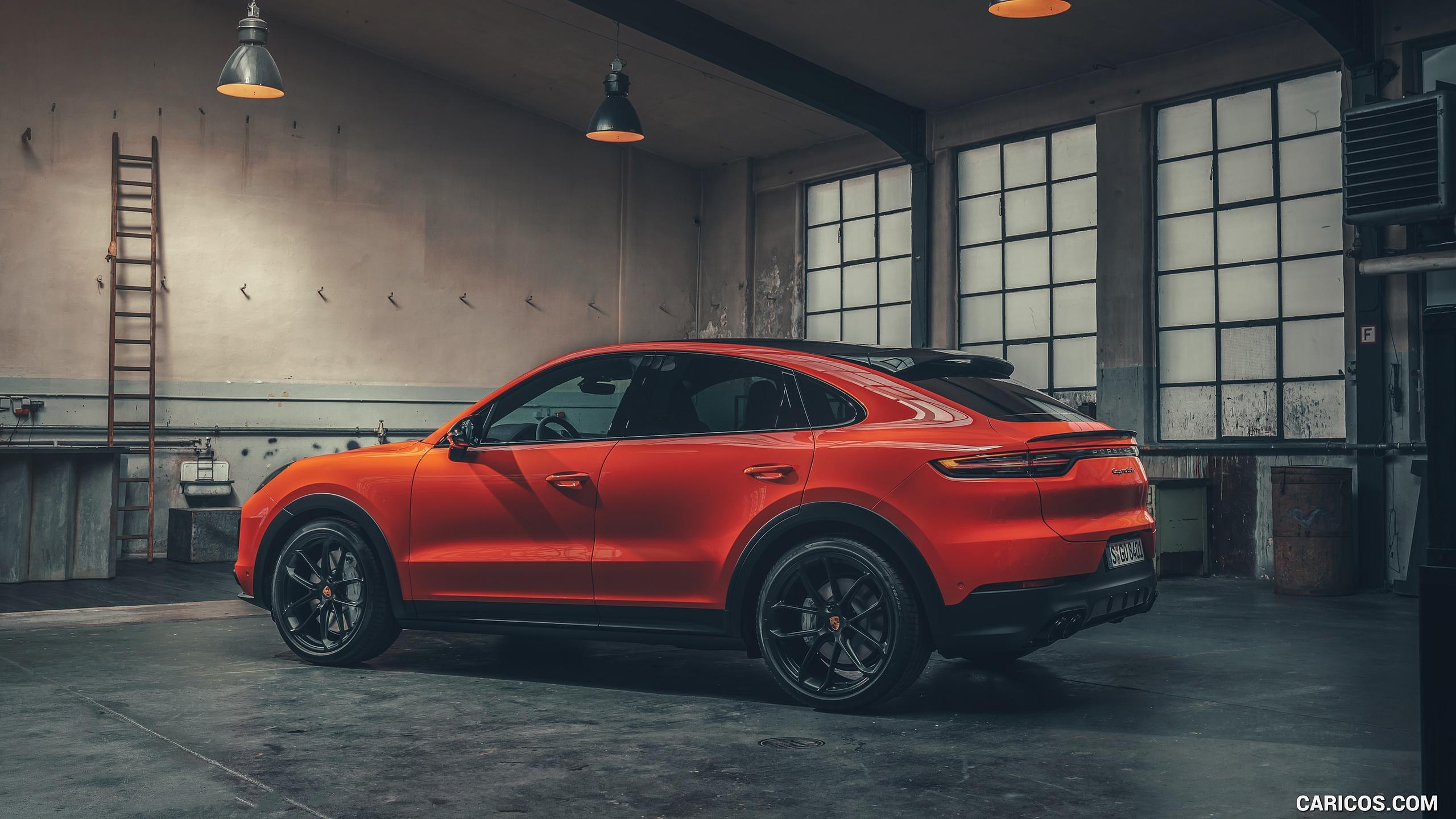 2560x1440 Porsche Cayenne Coupe Three Quarter