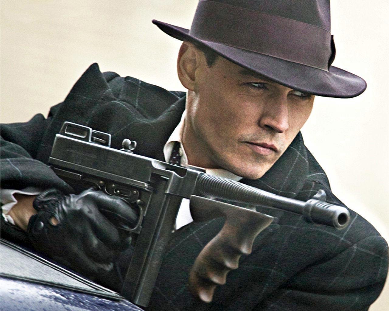 1280x1024 Public Enemies movie review & film summary (2009)