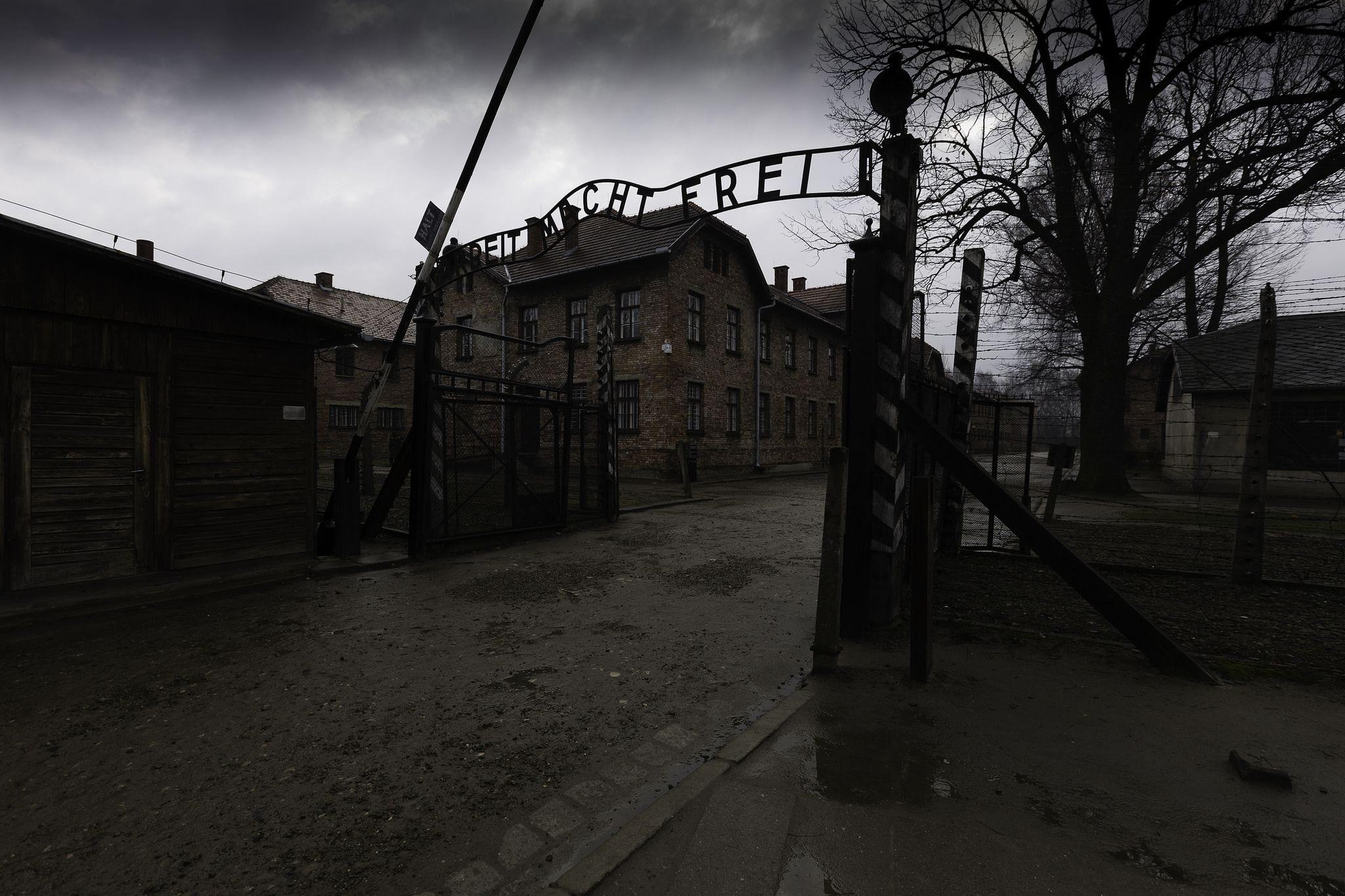 2048x1365 Auschwitz Memorial Museum. Dr Piotr Cywinski