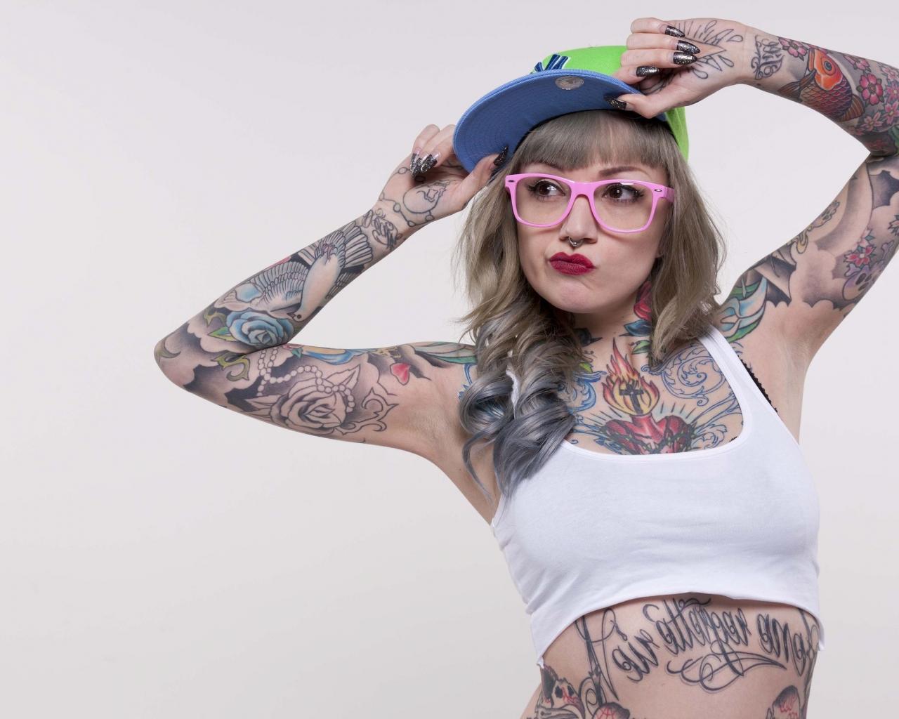 1280x1024 Free download Tattooed girl wallpaper Girl wallpaper 32679 [2560x1600] for your Desktop, Mobile & Tablet. Explore Tattoo Girl Wallpaper. Tattoo Girl Wallpaper, Tattoo Girl Wallpaper, Tattoo Girl iPhone Wallpaper