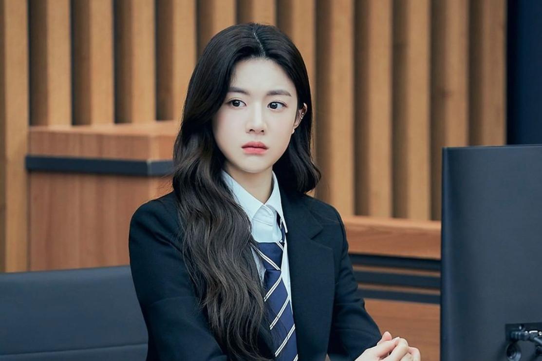 1113x741 Law School' Actress Go Yoon Jung To Possibly Star In A Multi Million Budget Fantasy Drama 'Moving'