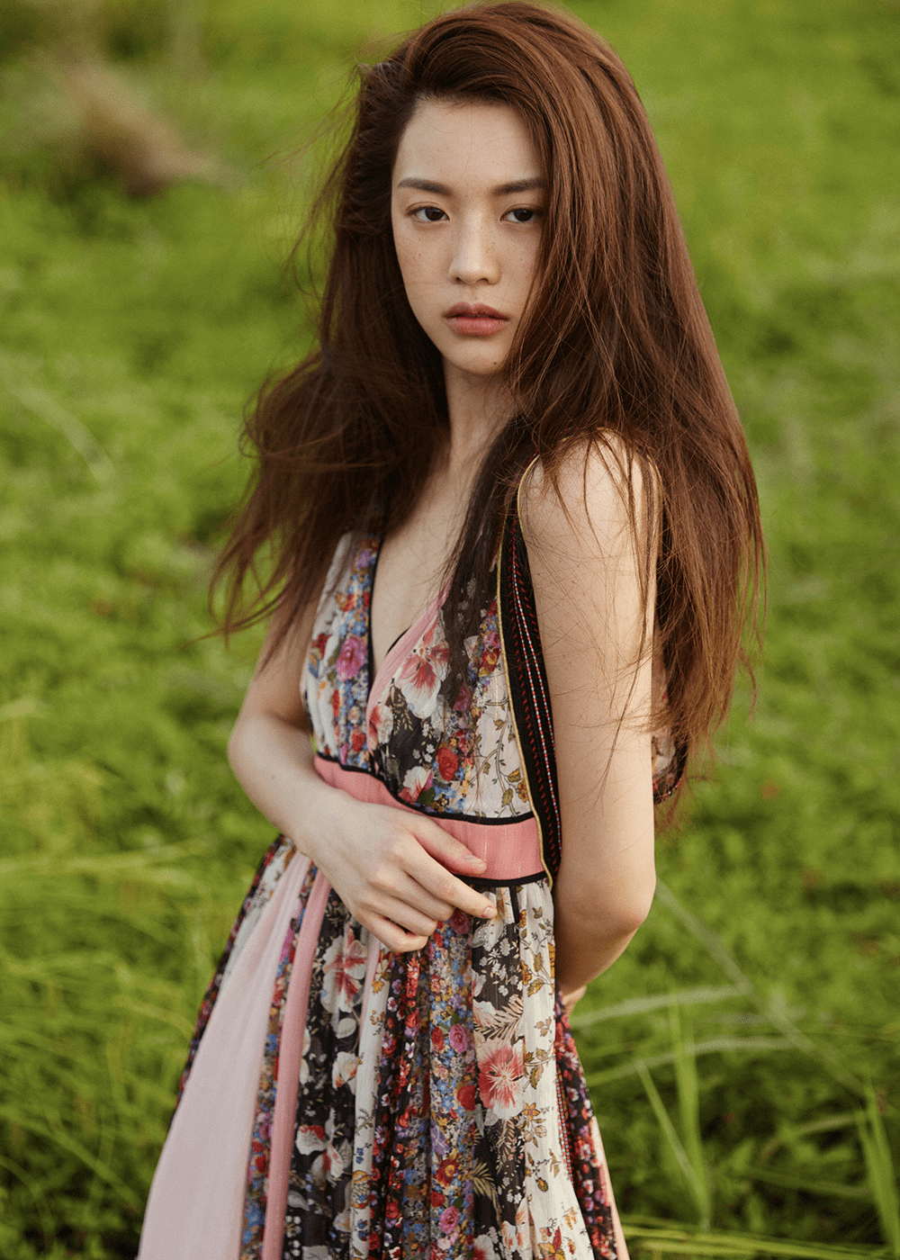1000x1400 WOW She's Pretty POP