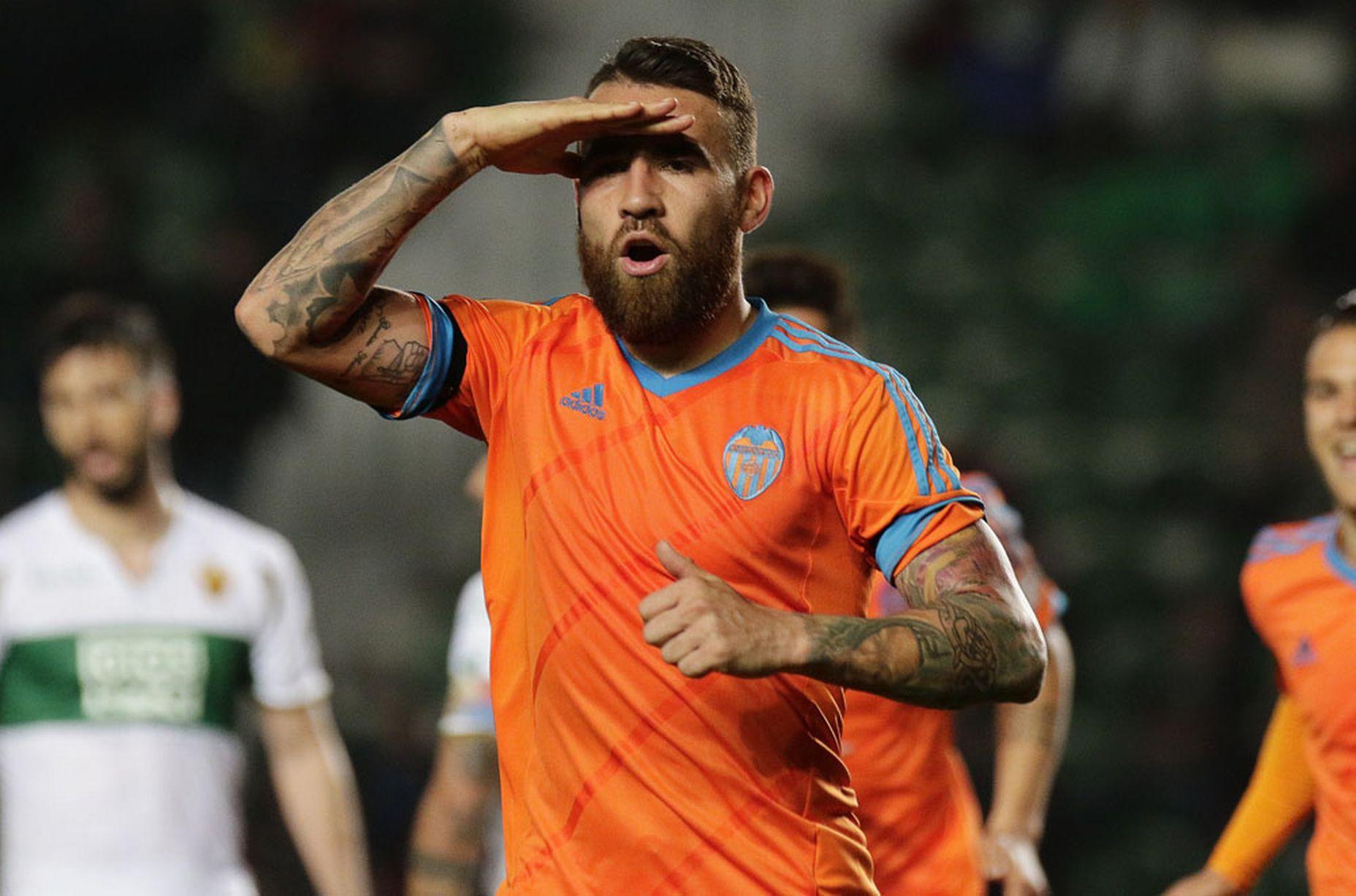 1856x1227 Nicolas Otamendi