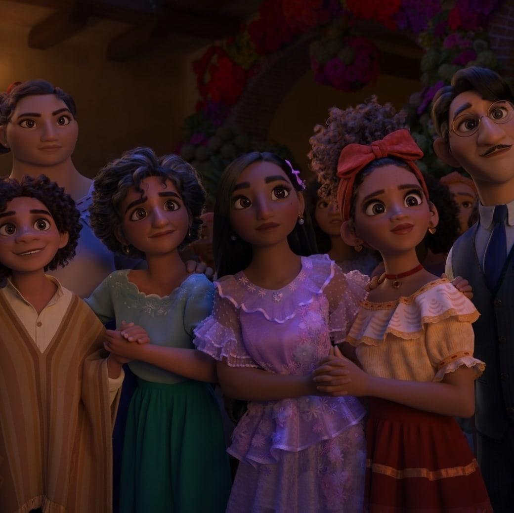 1040x1038 Interview With the Directors of Walt Disney Animation Studios' Encanto
