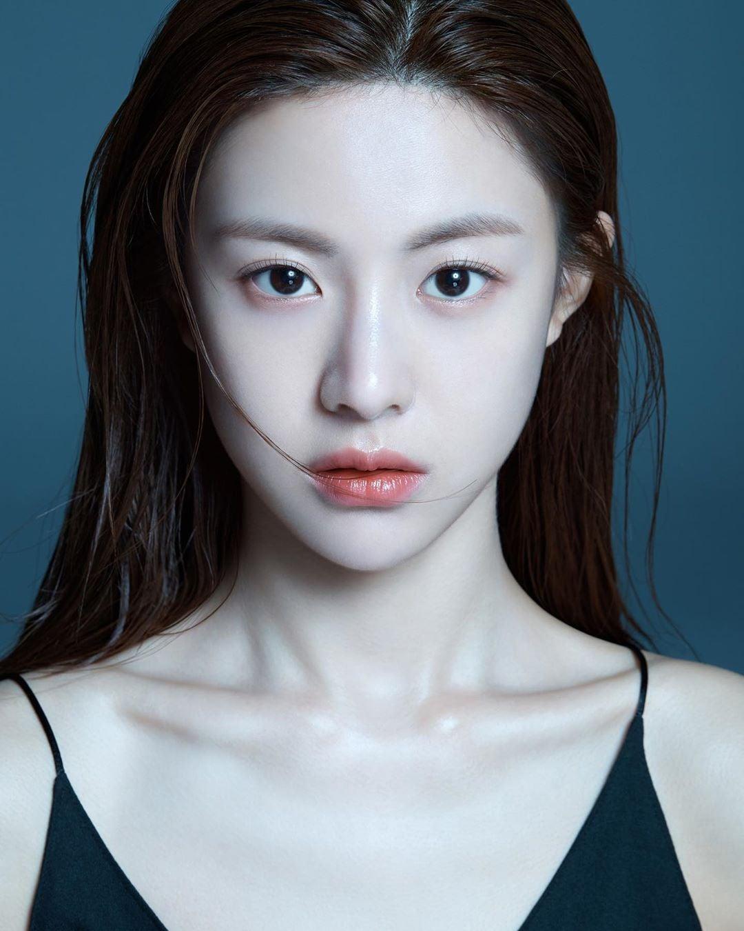 1080x1350 WOW She's Pretty POP