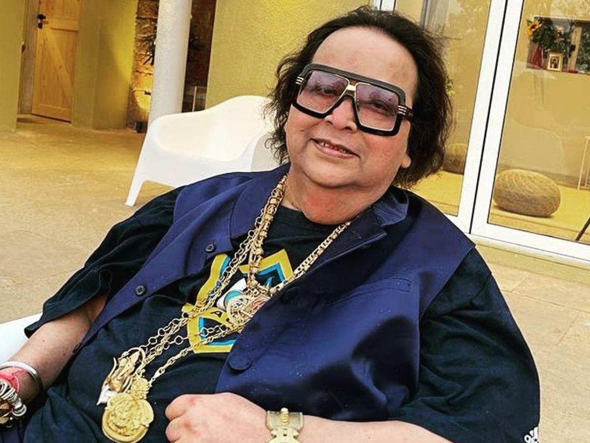 1200x900 RIP Bappi Lahiri: Veteran singer's mortal remains bought to city crematorium as last rites begin