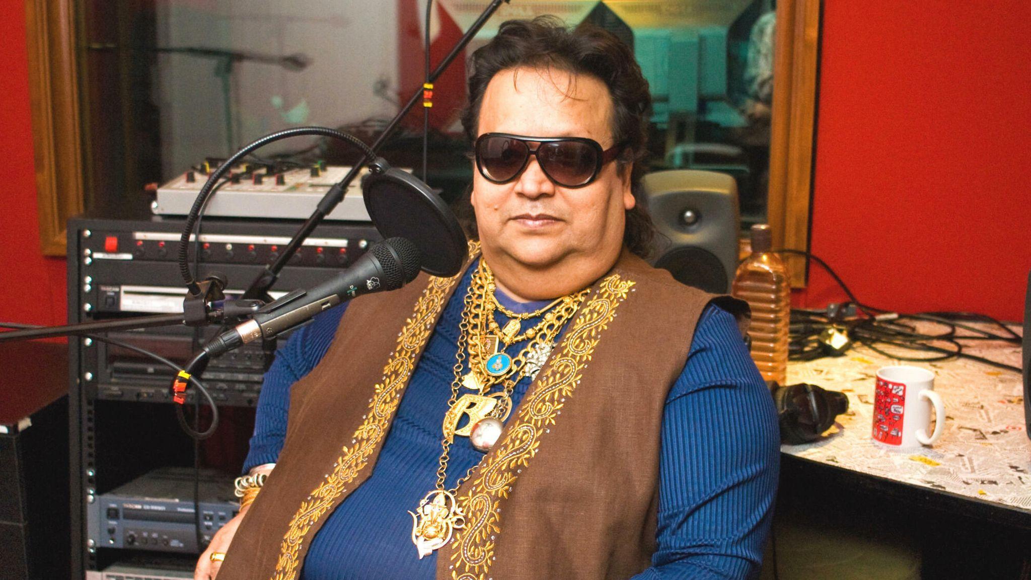 2048x1152 Bappi Lahiri: Bollywood 'disco king' dies aged 69