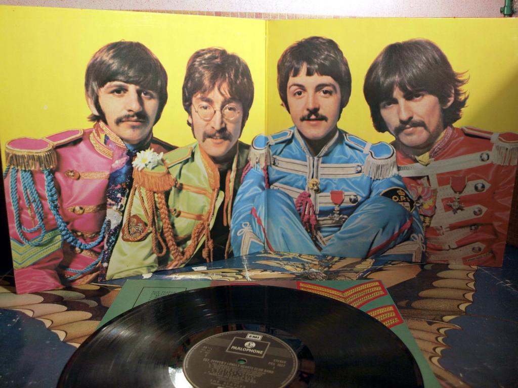 1024x768 Yesterday And Today, Some People Can't Stand 'Sgt. Pepper'