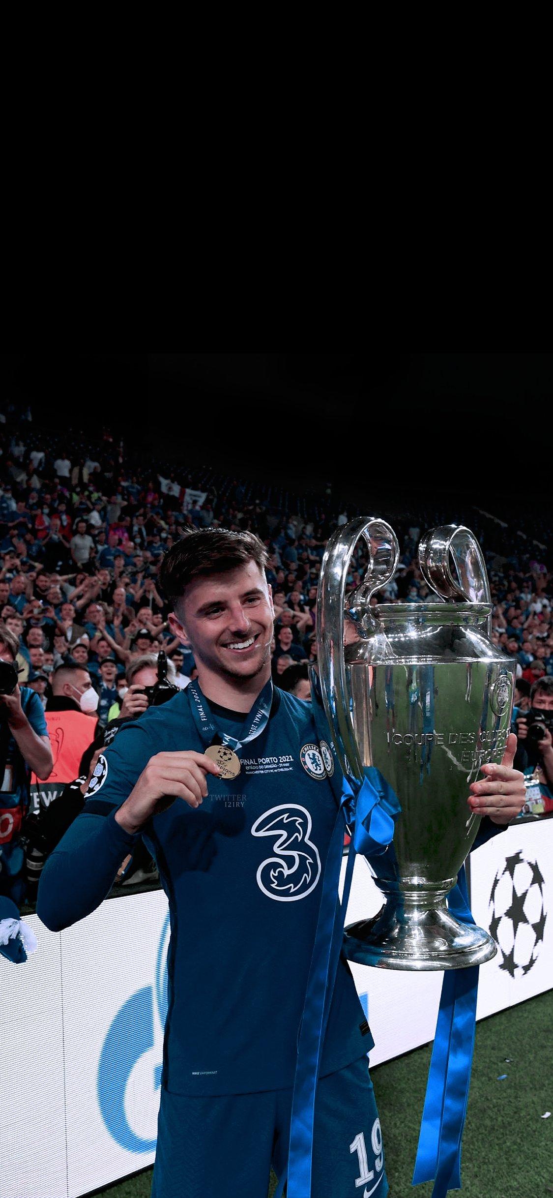 1125x2436 Tadic. #Wallpaper └