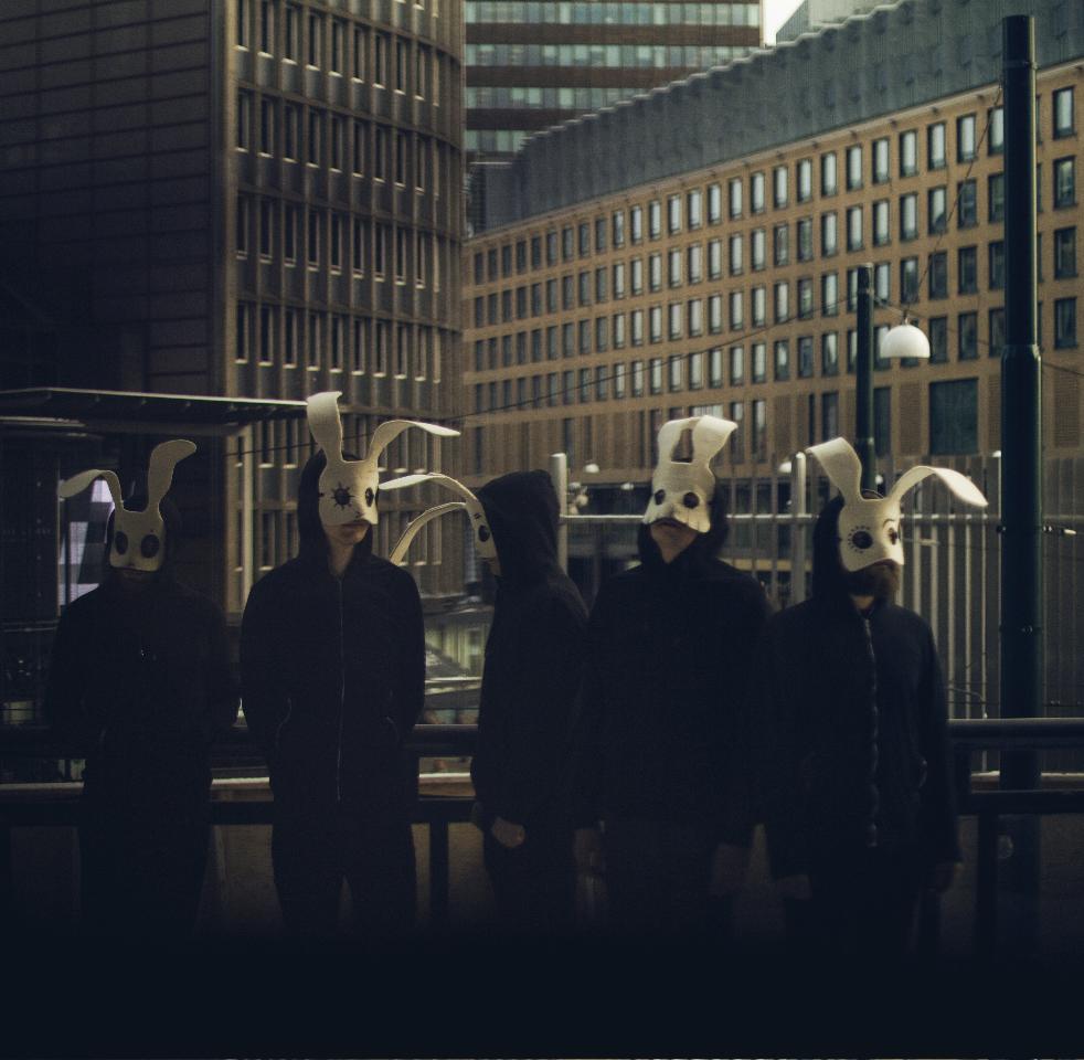 982x960 Exclusive Song Premiere: 'Chin, ' Sleep Party People