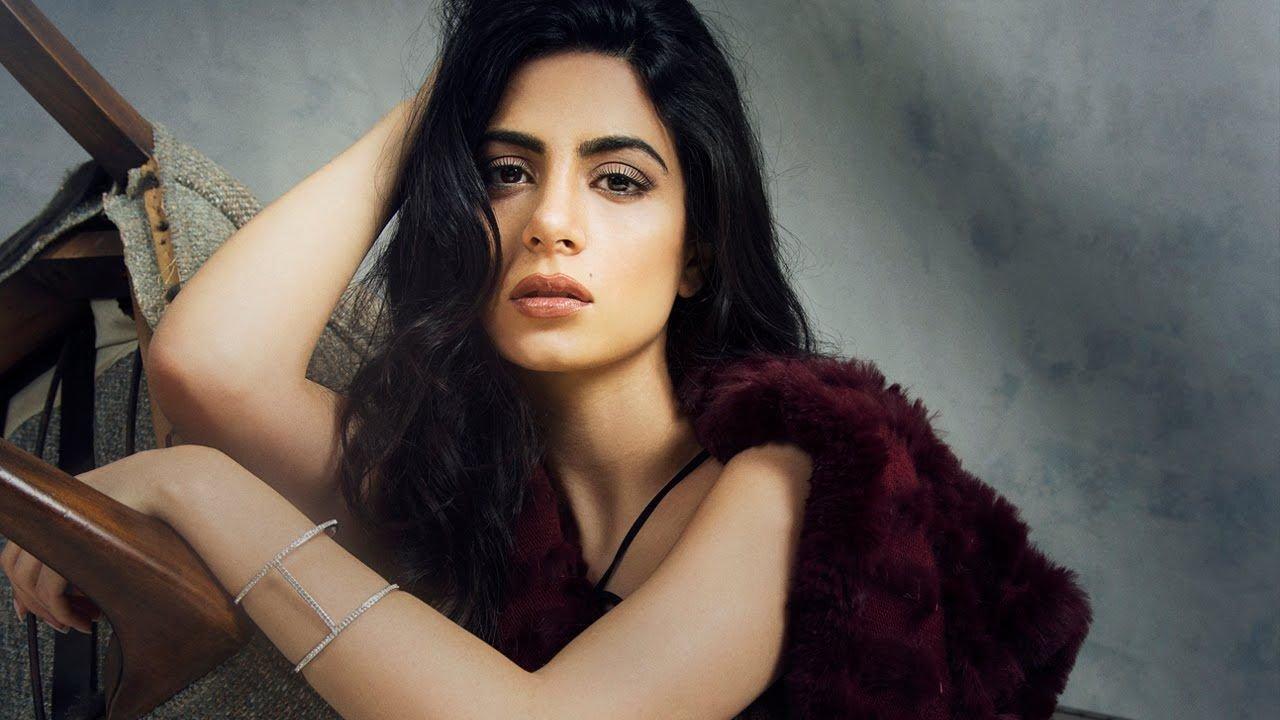 1280x720 Emeraude Toubia Best Wallpaper 101916