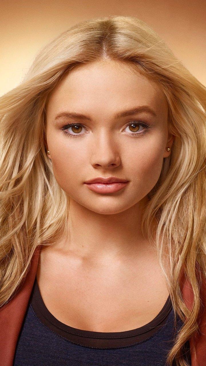 720x1280 Celebrity Natalie Alyn Lind