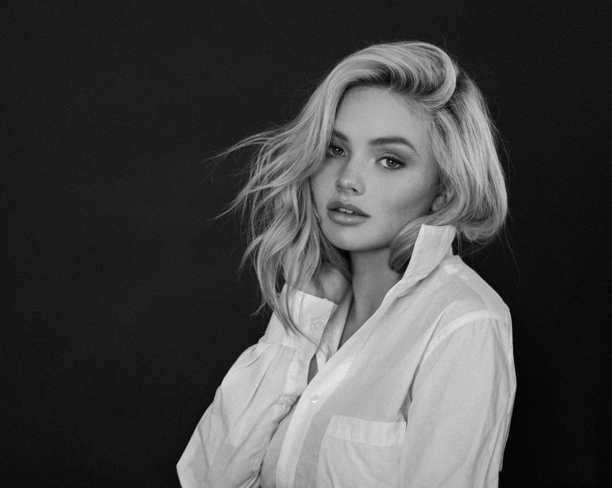 1986x1584 Natalie Alyn Lind