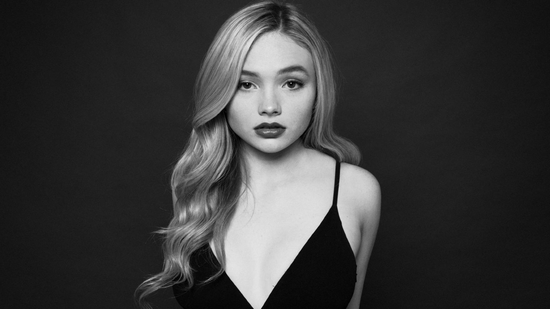 1920x1080 Natalie Alyn Lind Monochrome 1080P Laptop Full HD Wallpaper, HD Celebrities 4K Wallpaper, Image, Photo and Background