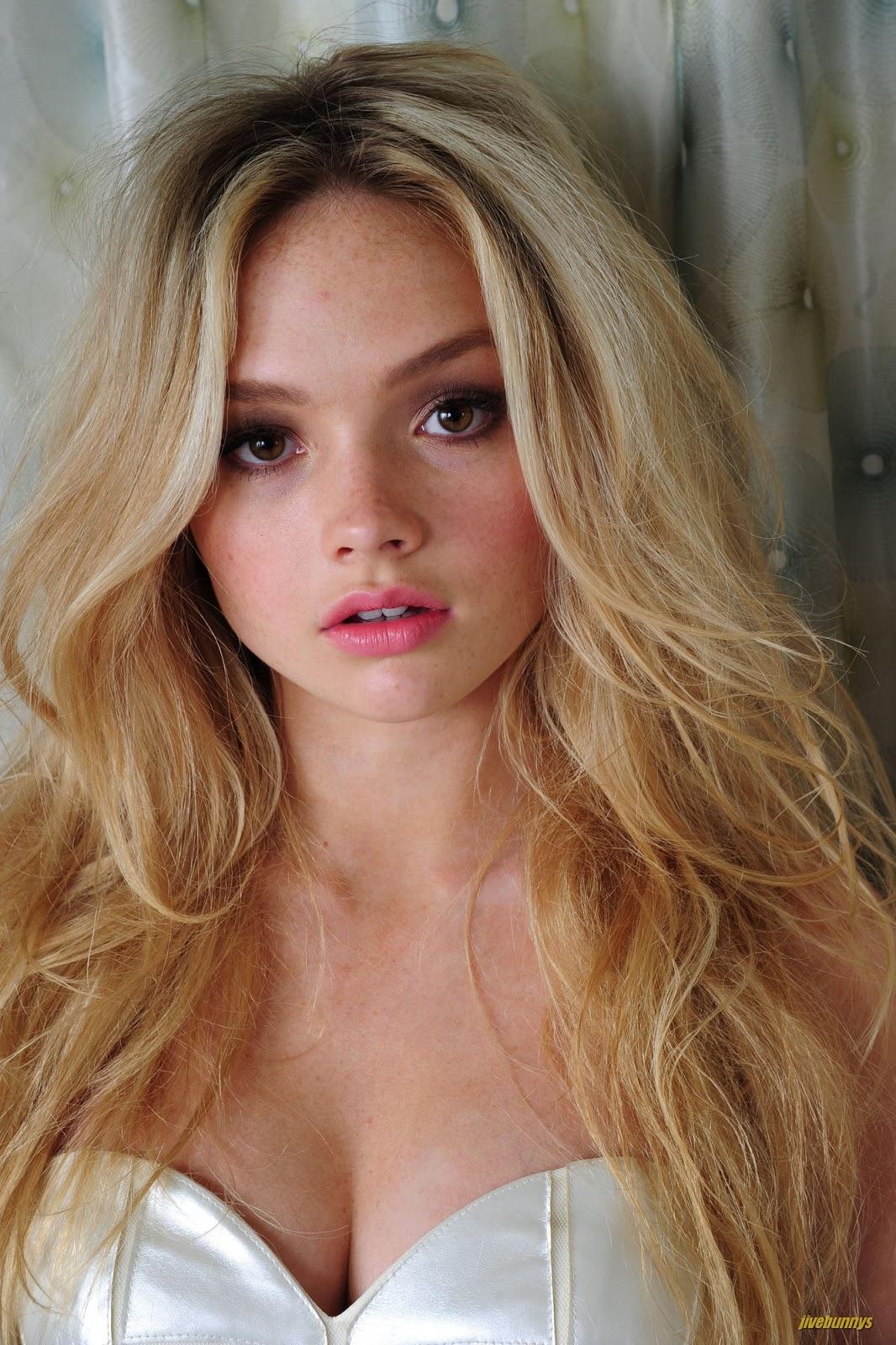 1066x1600 Picture Of Natalie Alyn Lind In General Picture Alyn Lind. Teen Idols 4 You