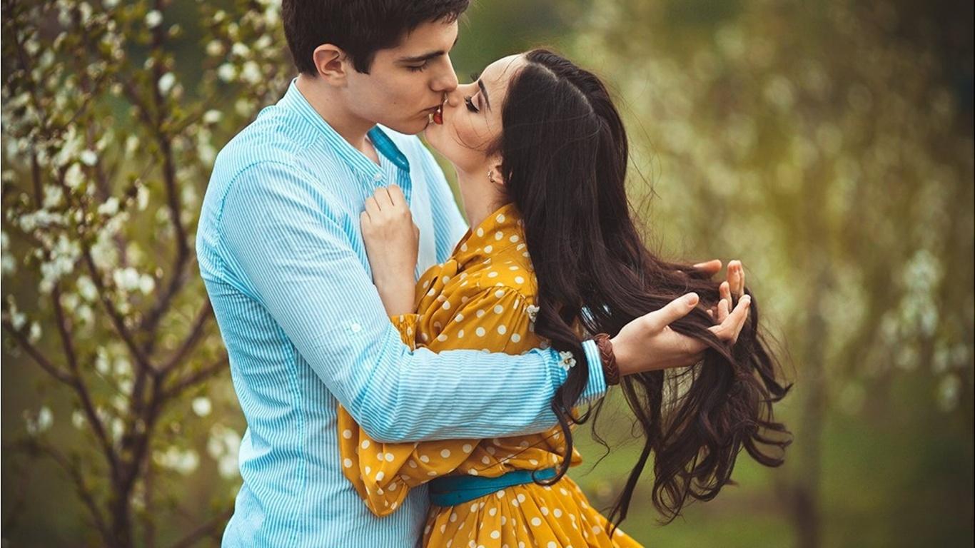 1366x768 Free download Boy And Girl Romantic Kiss Wallpaper Boy And Girl Kiss Love [1366x768] for your Desktop, Mobile & Tablet. Explore Kiss Wallpaper. Wallpaper Love Kiss, Kiss Image Wallpaper