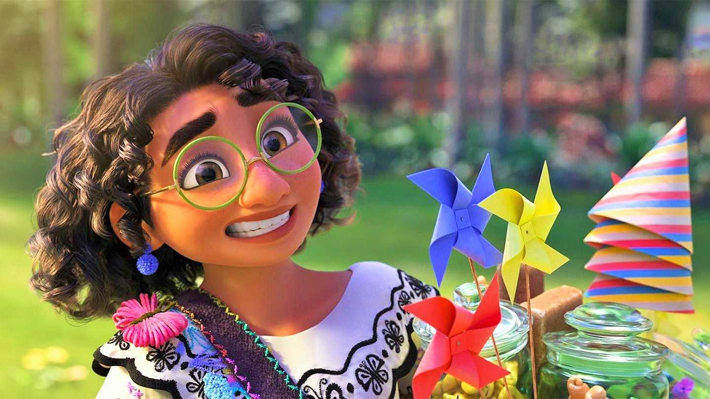 1440x810 Cute Encanto Wallpaper
