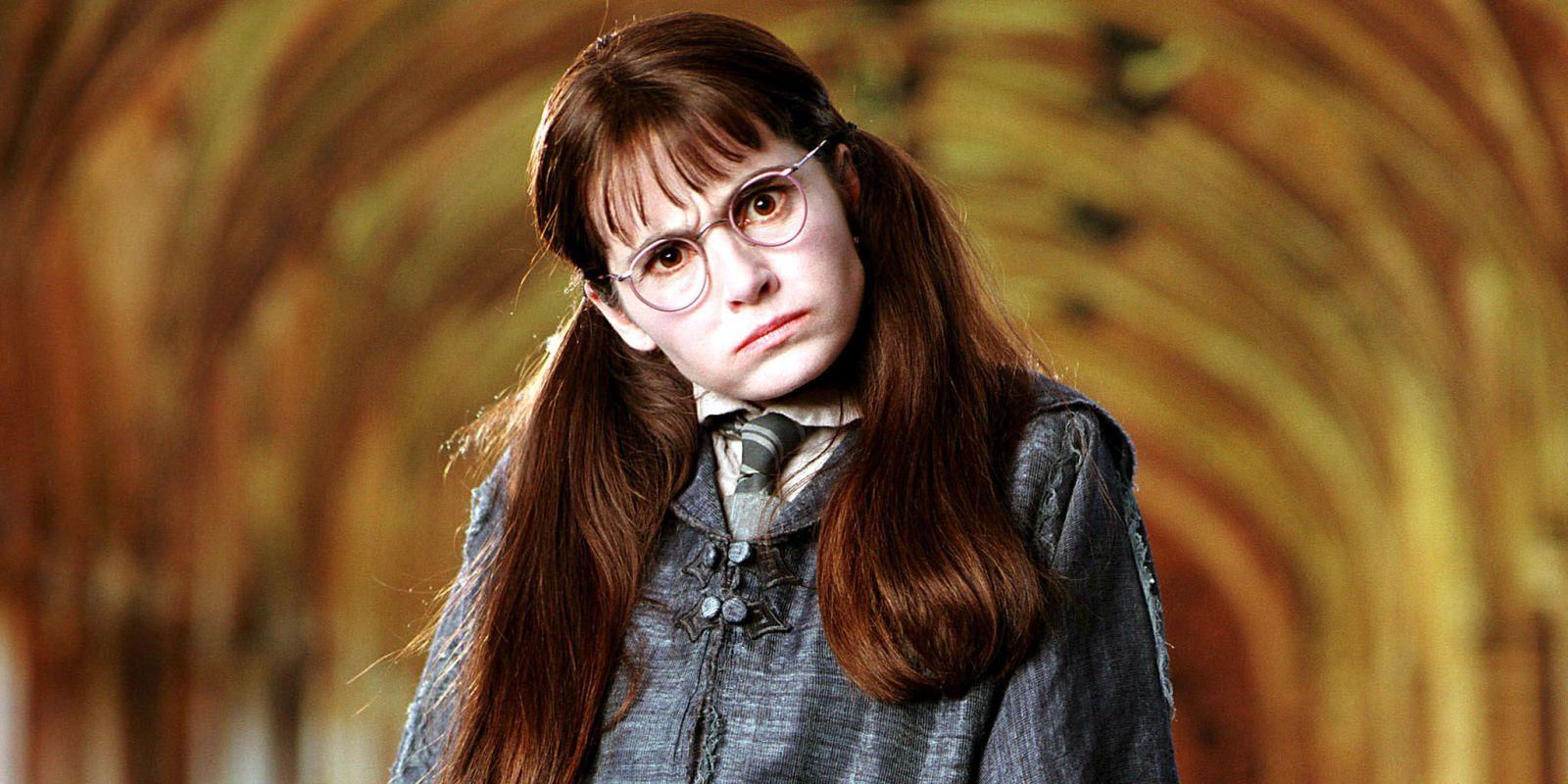 1600x800 Moaning Myrtle Wallpaper