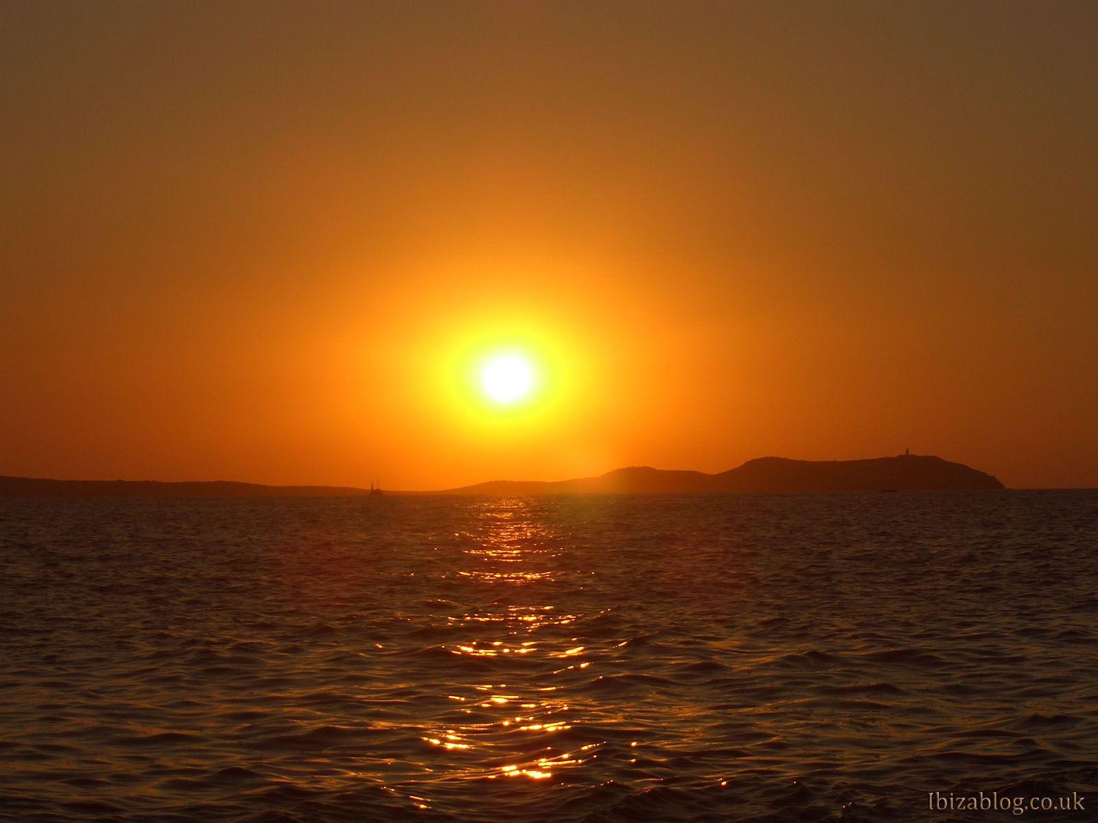 1600x1200 Holibags. Ibiza sunset, Sunset wallpaper, Sunset