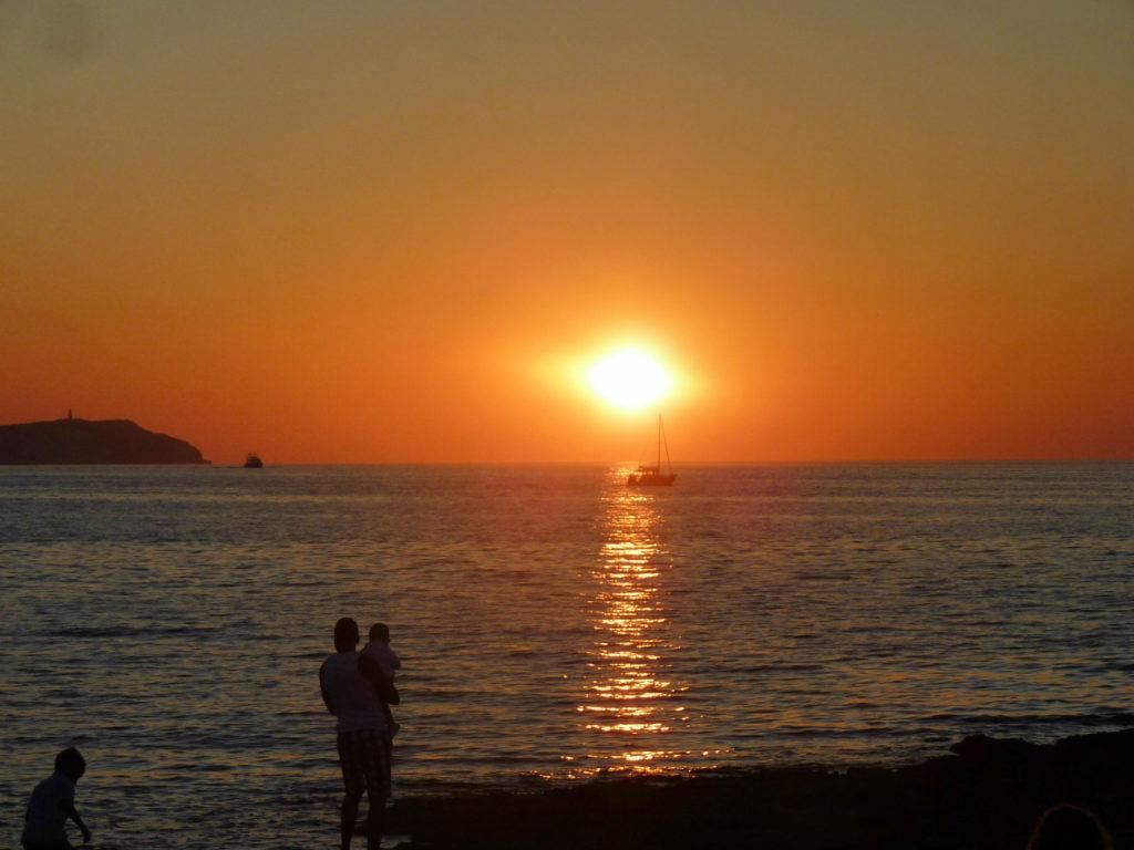 1024x768 Amazing Ibiza Sunset Photo! Full Of Love