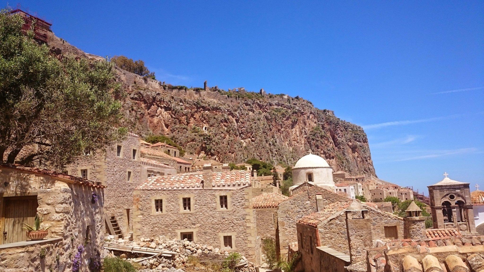 2048x1152 monemvasia