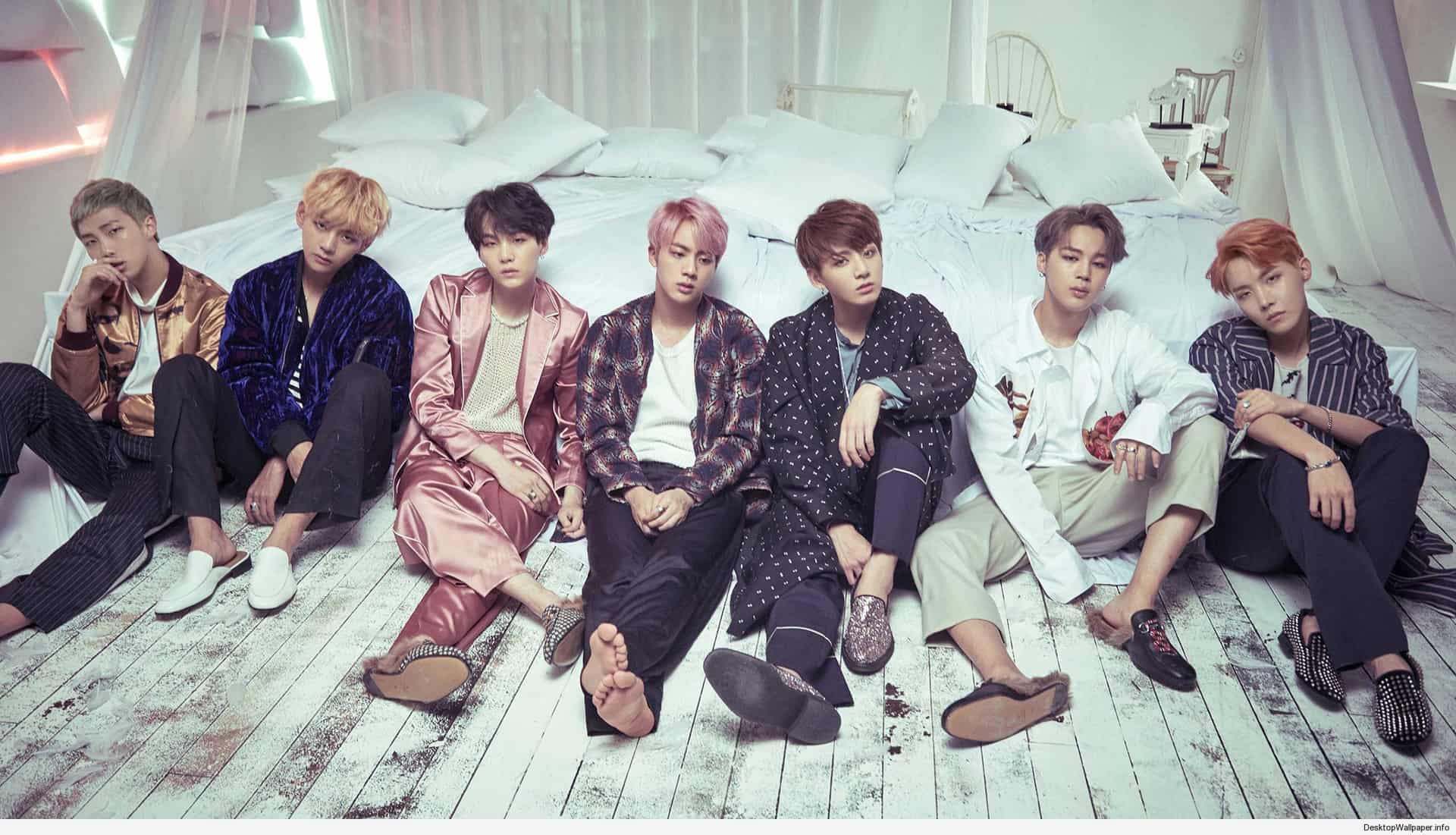 1920x1101 BTS 2018 Wallpaper