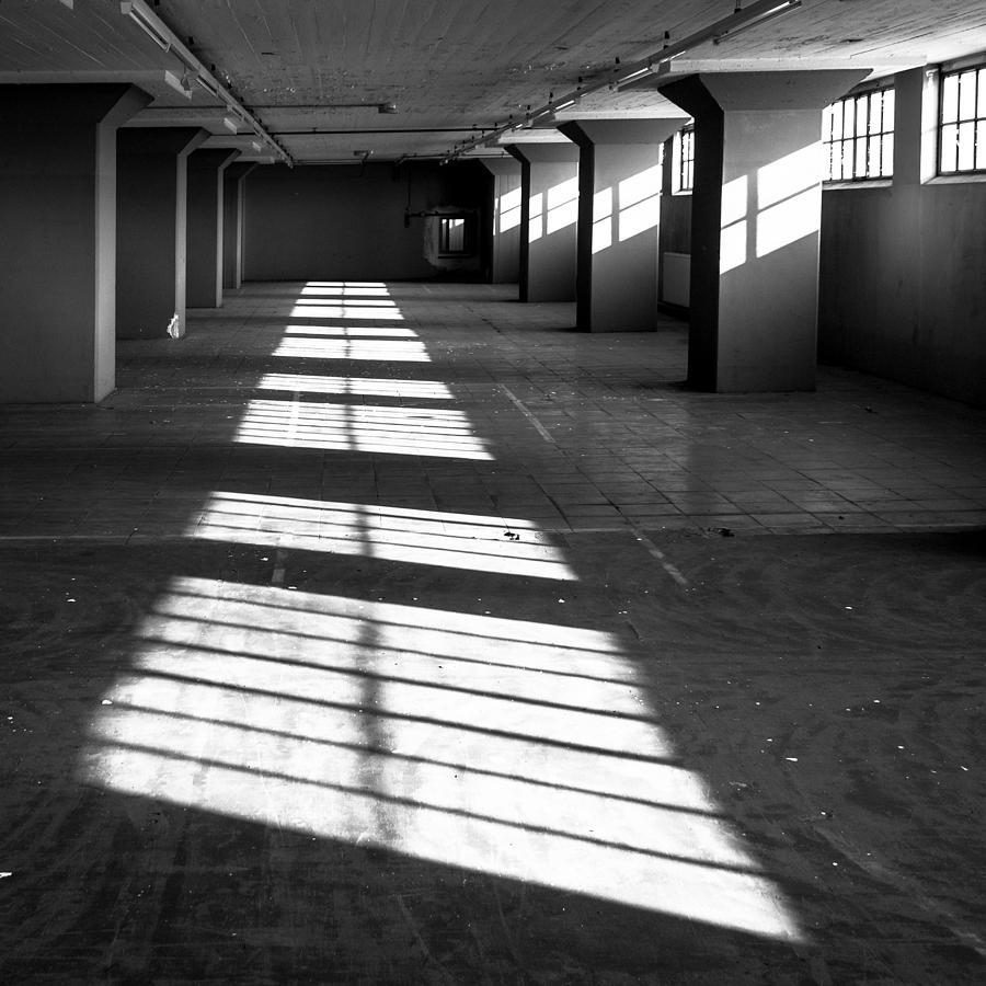 900x900 Light and Shadow Photograph