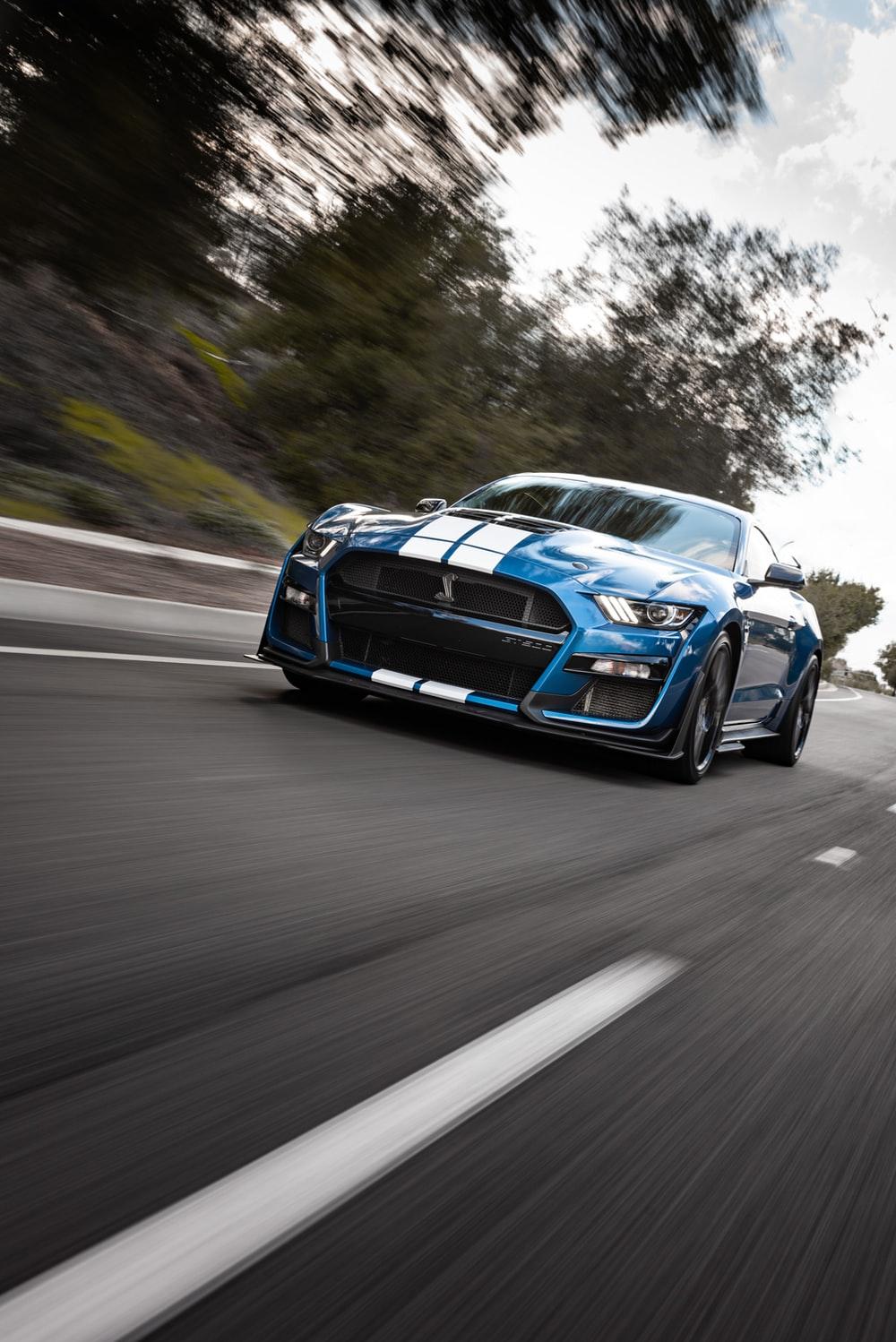 1000x1498 Car Race Picture [HD]. Download Free Image