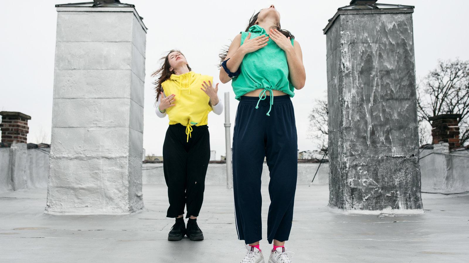 1600x900 Some Professional Dancers Let It Go on TikTok: 'Is This the Future?'
