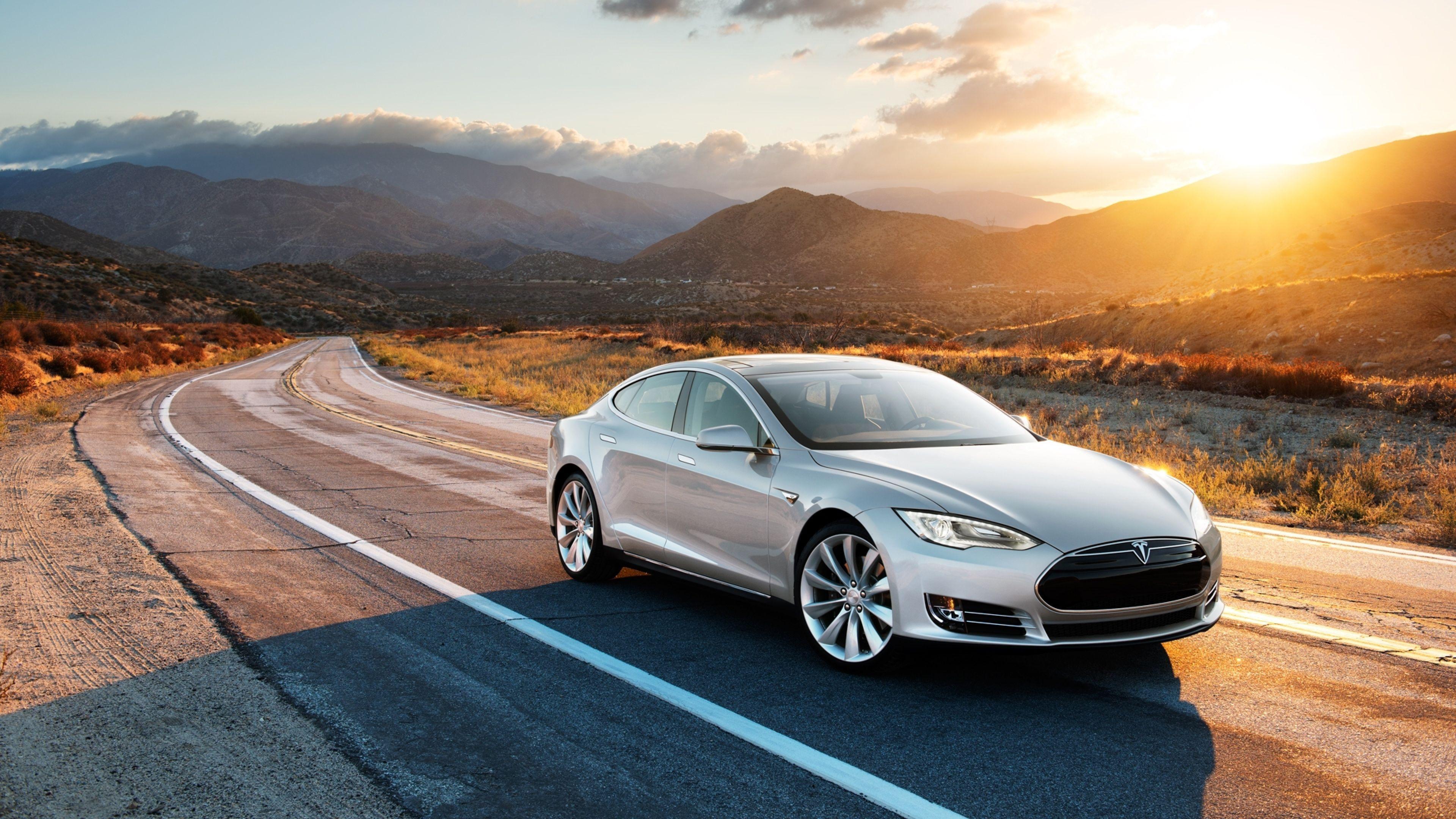 3840x2160 Tesla Roadster Motion Blur Wallpaper 62150 1920x1200px
